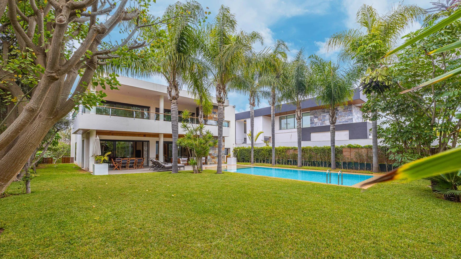 Louer Villa 7 pièces 760 m² Casablanca