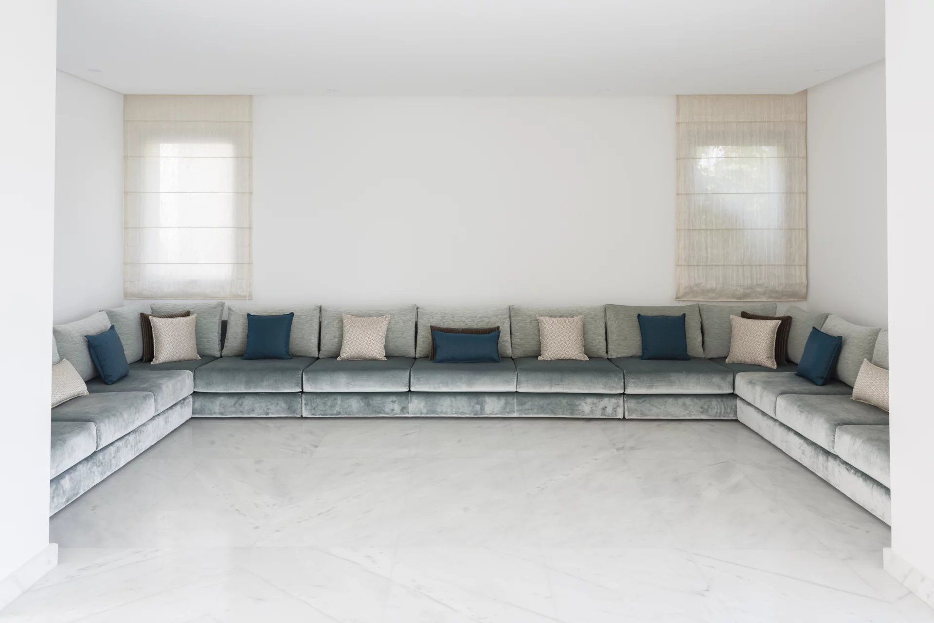 Buy Villa 10 rooms 2262 m² Rabat