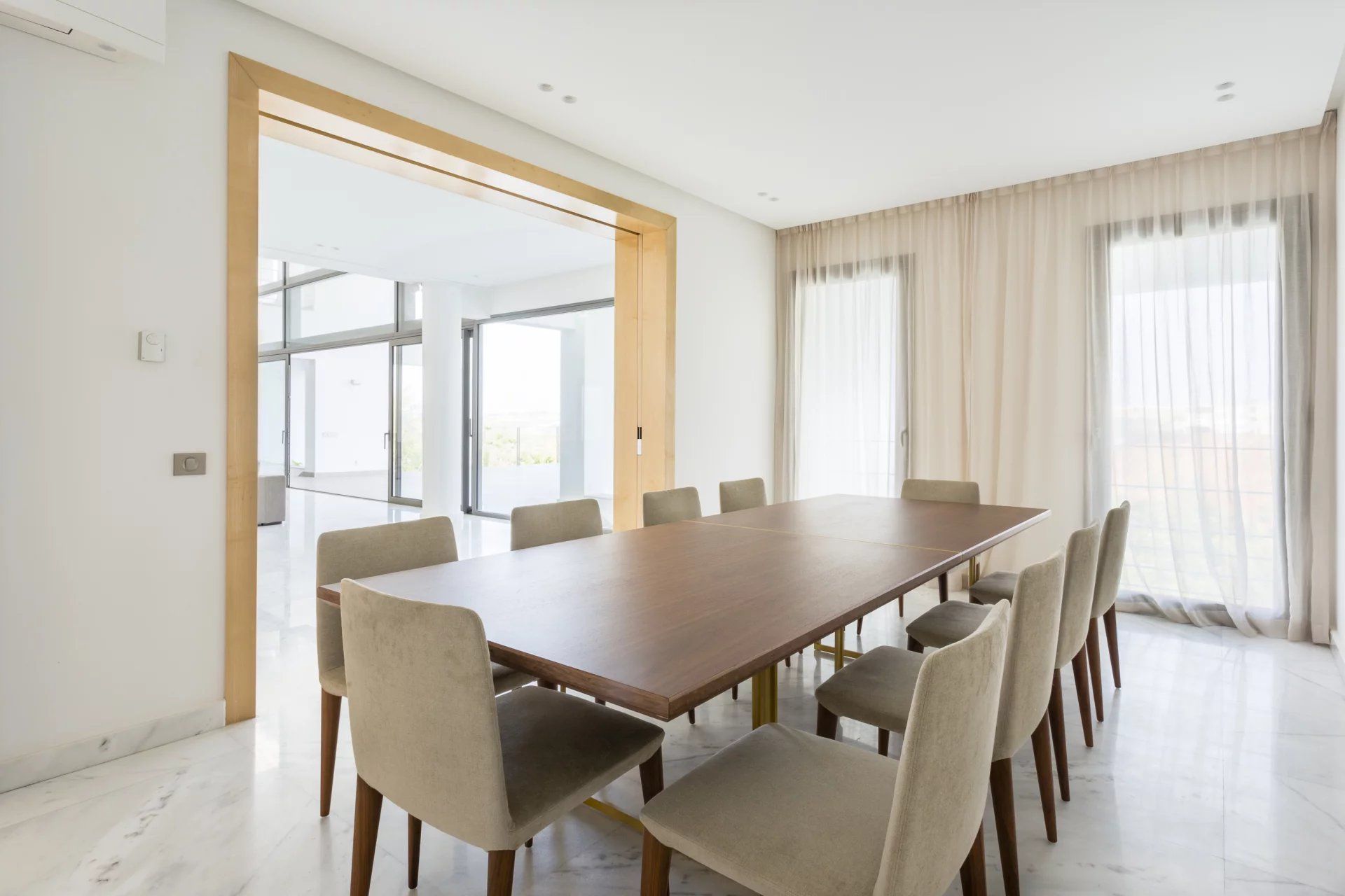 Buy Villa 10 rooms 2262 m² Rabat