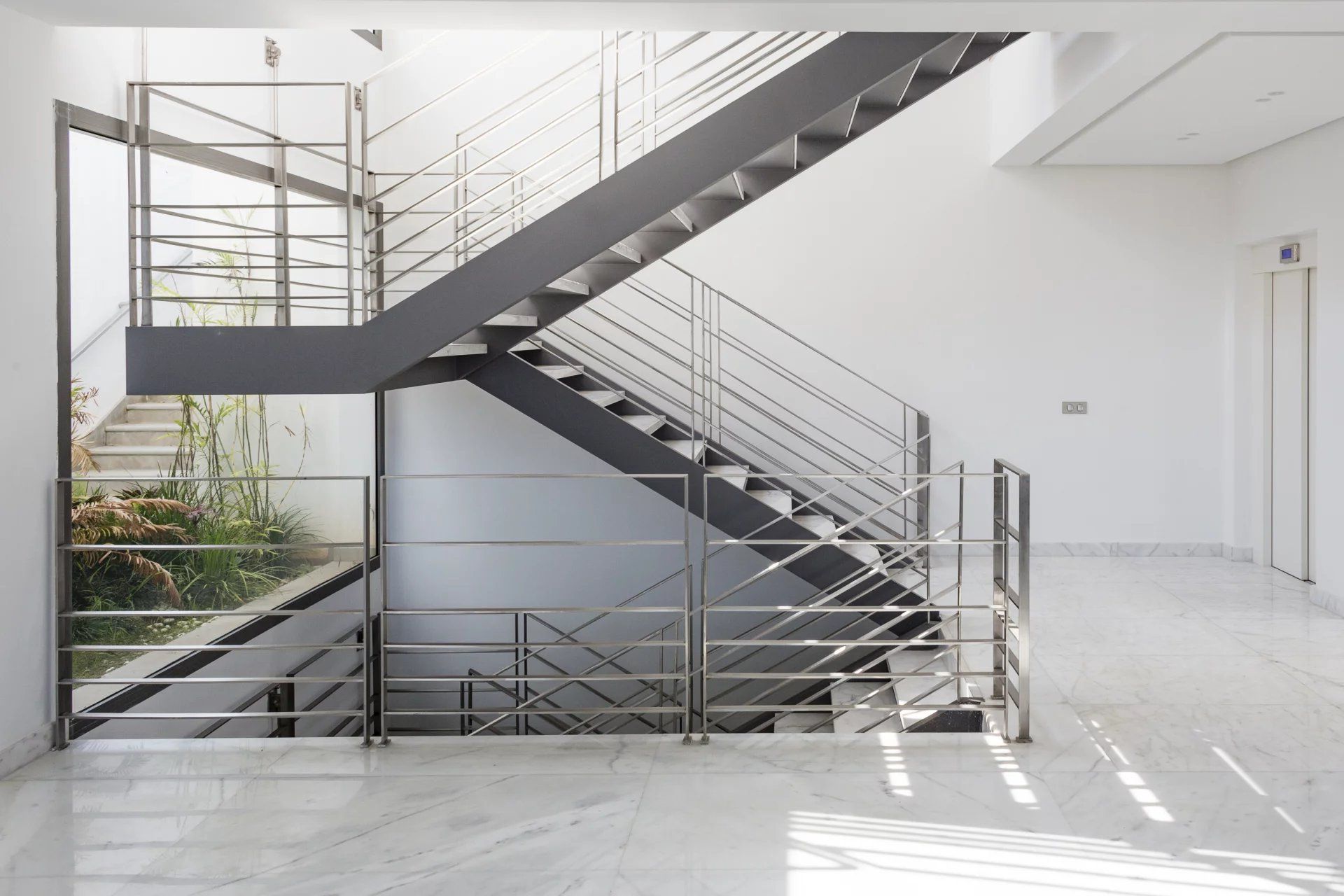 Buy Villa 10 rooms 2262 m² Rabat