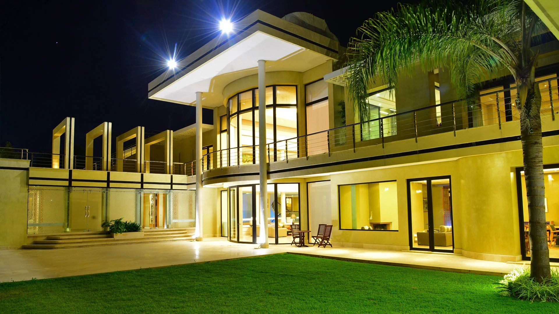 Buy Mansion (hôtel particulier) 20 rooms 2700 m² Rabat