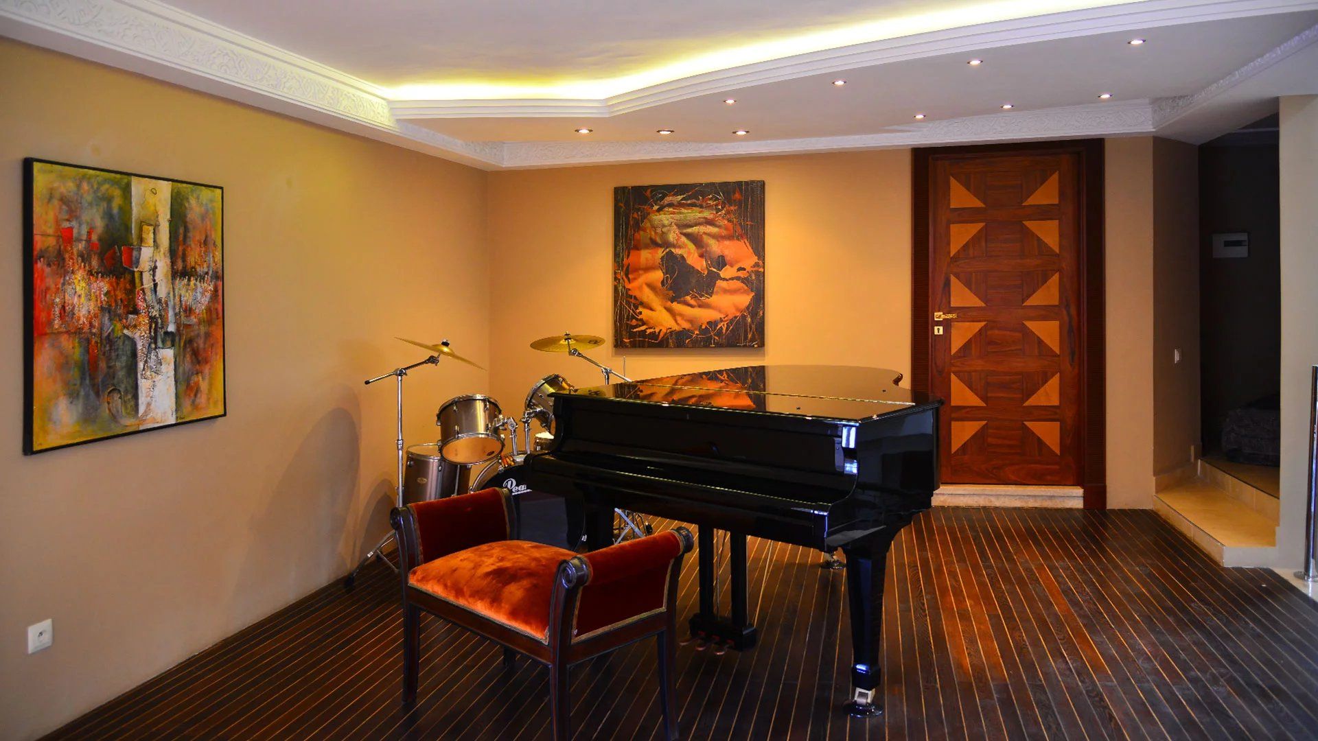 Buy Mansion (hôtel particulier) 20 rooms 2700 m² Rabat