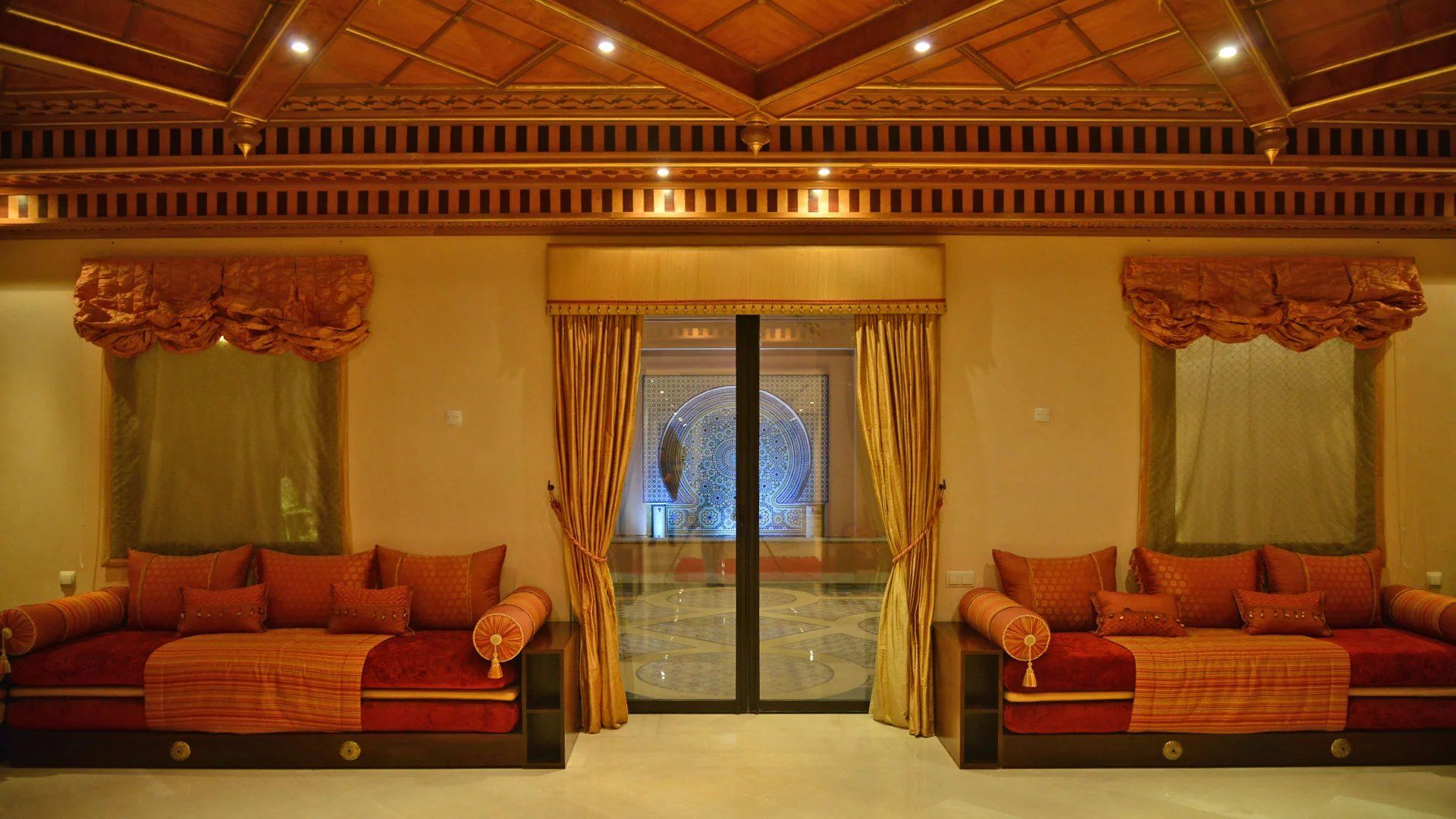 Buy Mansion (hôtel particulier) 20 rooms 2700 m² Rabat