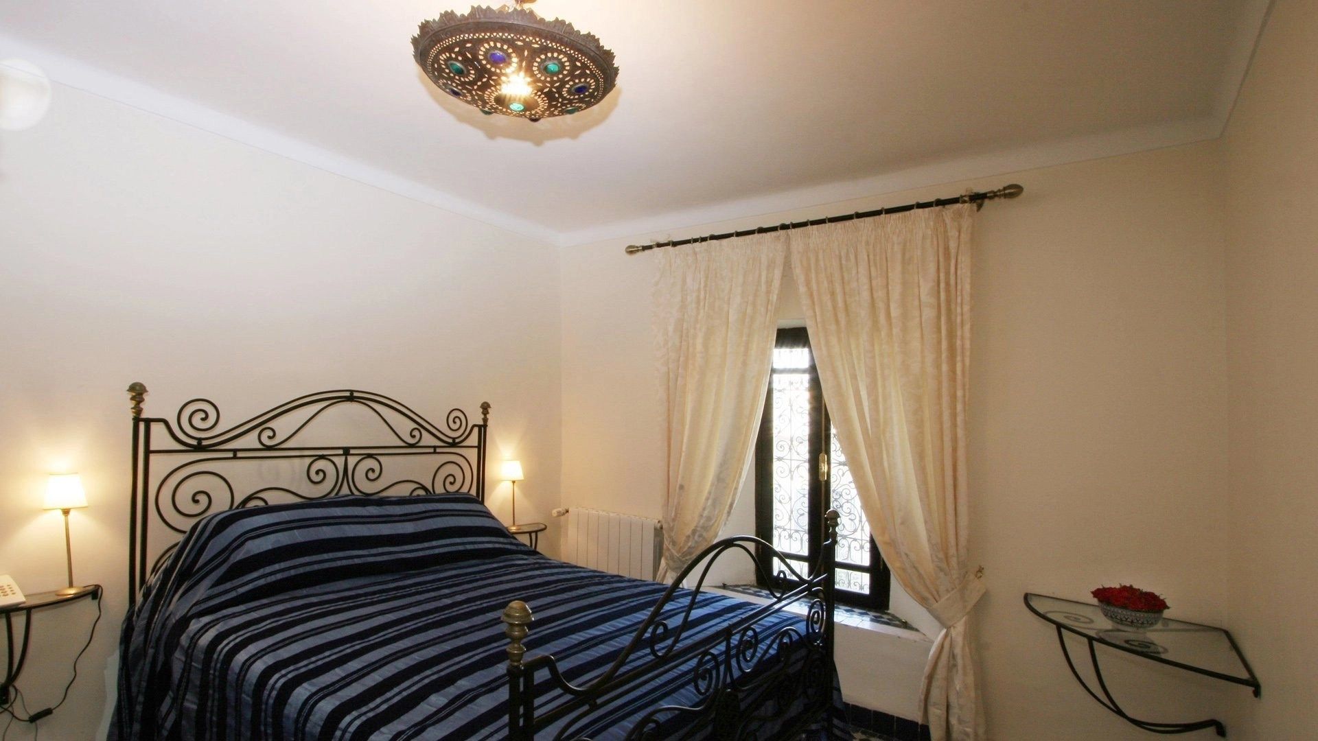 Buy Riad 14&nbsp;rooms 508&nbsp;m² Fès