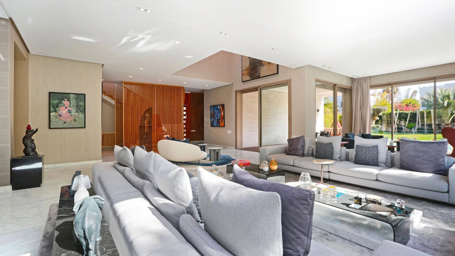 Buy Villa 9 rooms 950 m² Casablanca