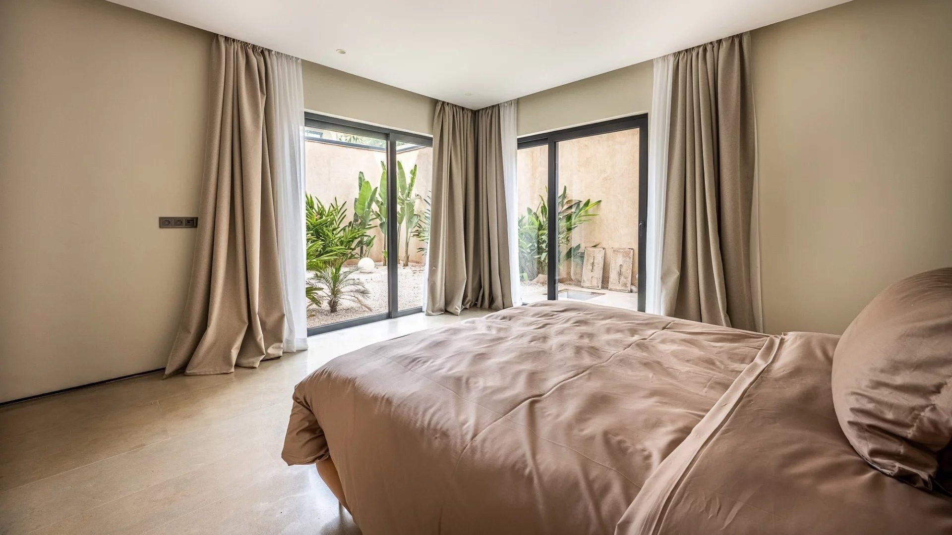 Louer Villa 10 pièces 675 m² Marrakech