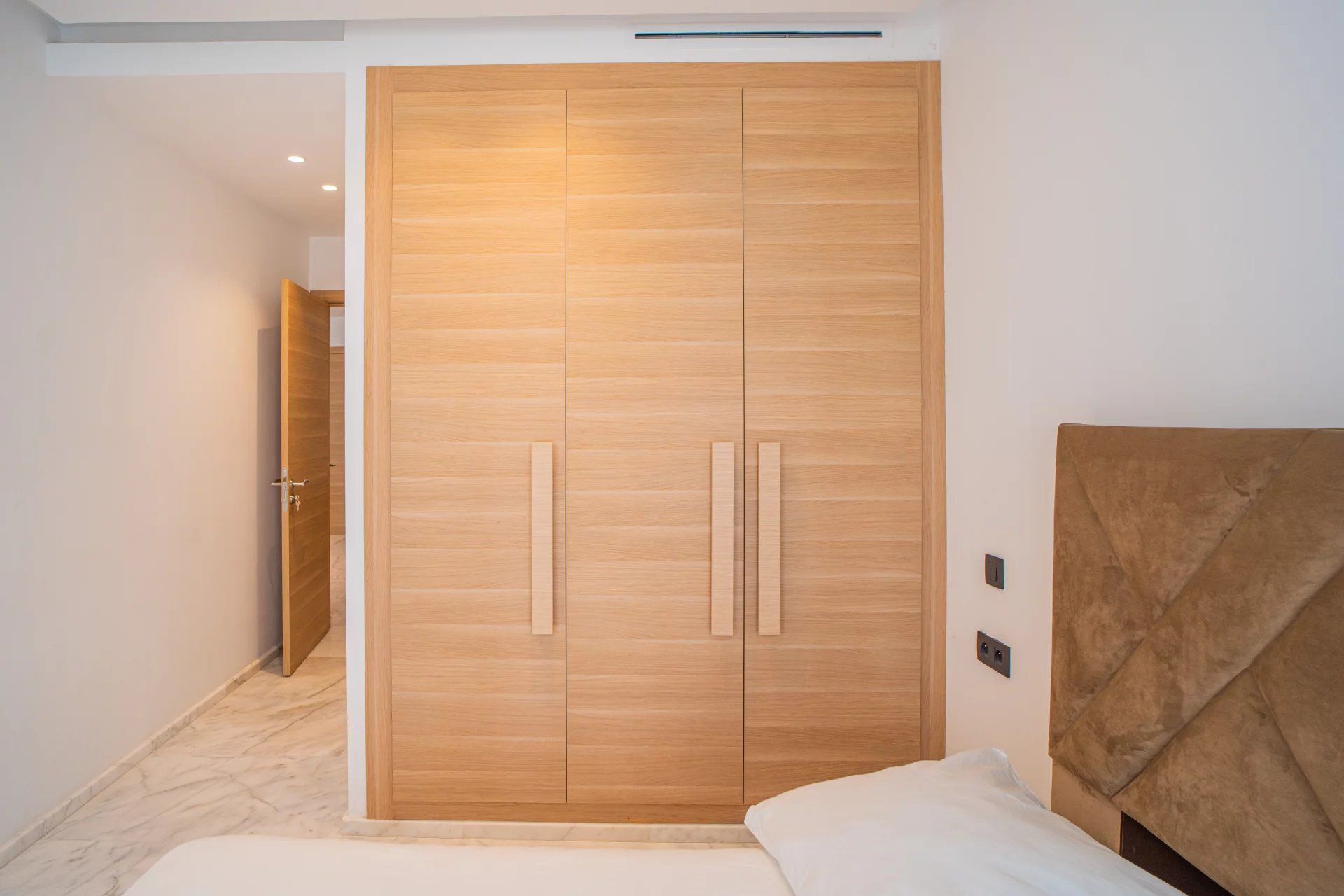 Louer Appartement 4 pièces 130 m² Tanger