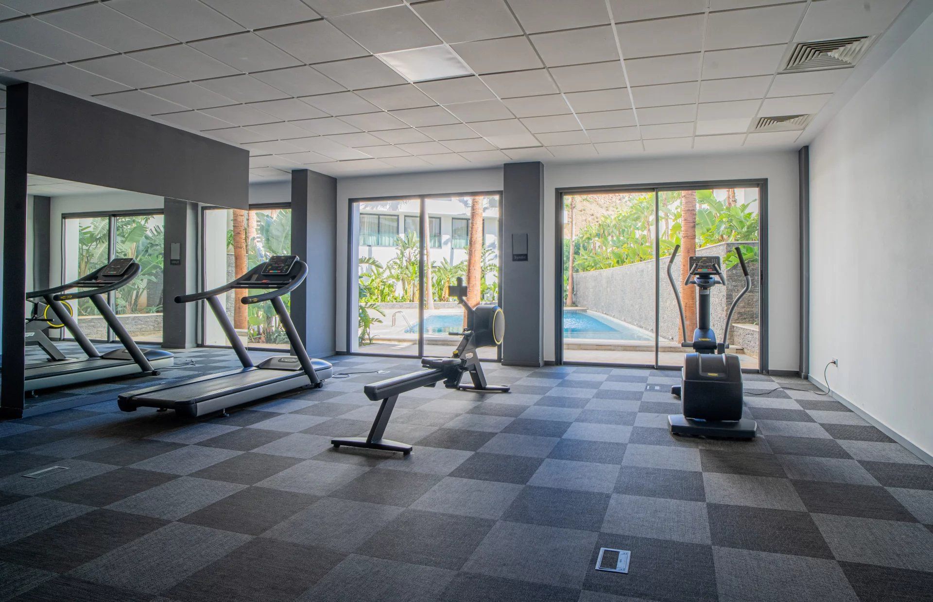 Louer Appartement 4 pièces 130 m² Tanger