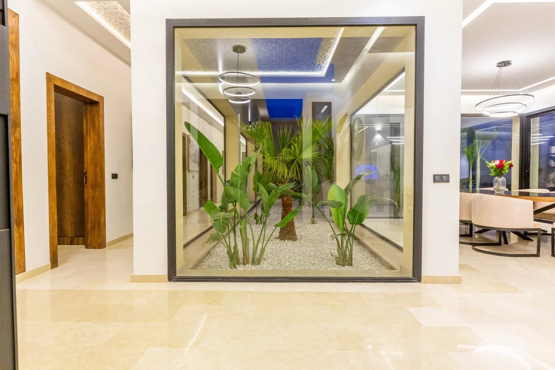 Buy Villa 6&nbsp;rooms 350&nbsp;m² Marrakech