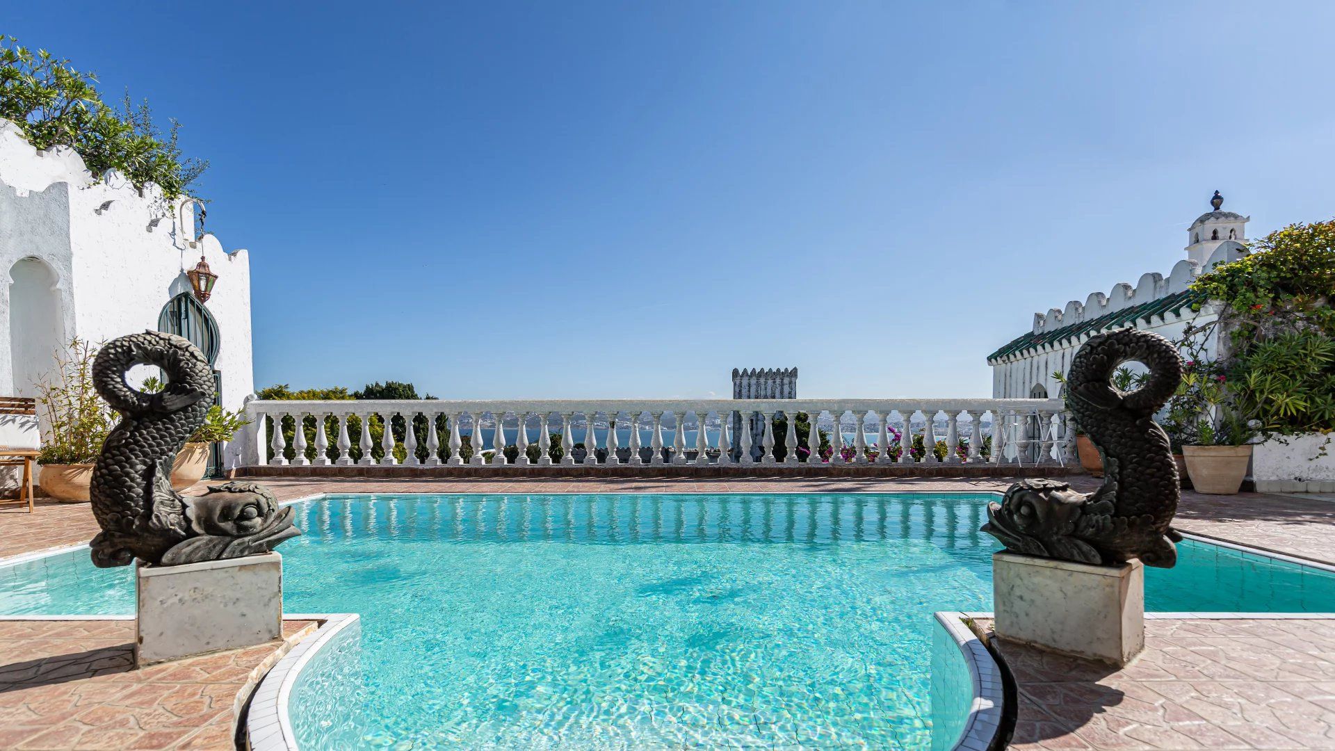 Acheter Villa 12 pièces 2009 m² Tanger