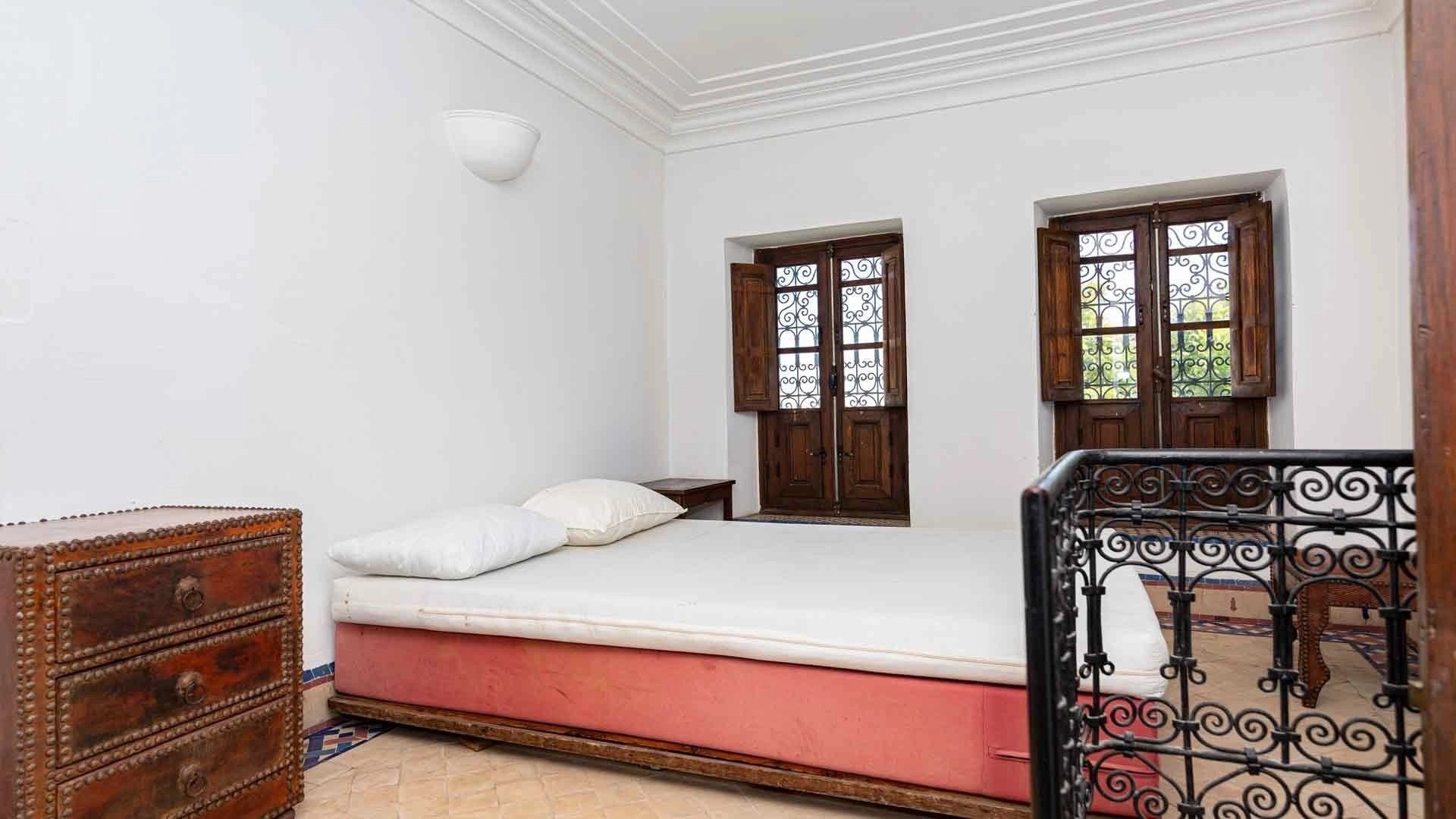 Buy Villa 22&nbsp;rooms 2009&nbsp;m² Tanger