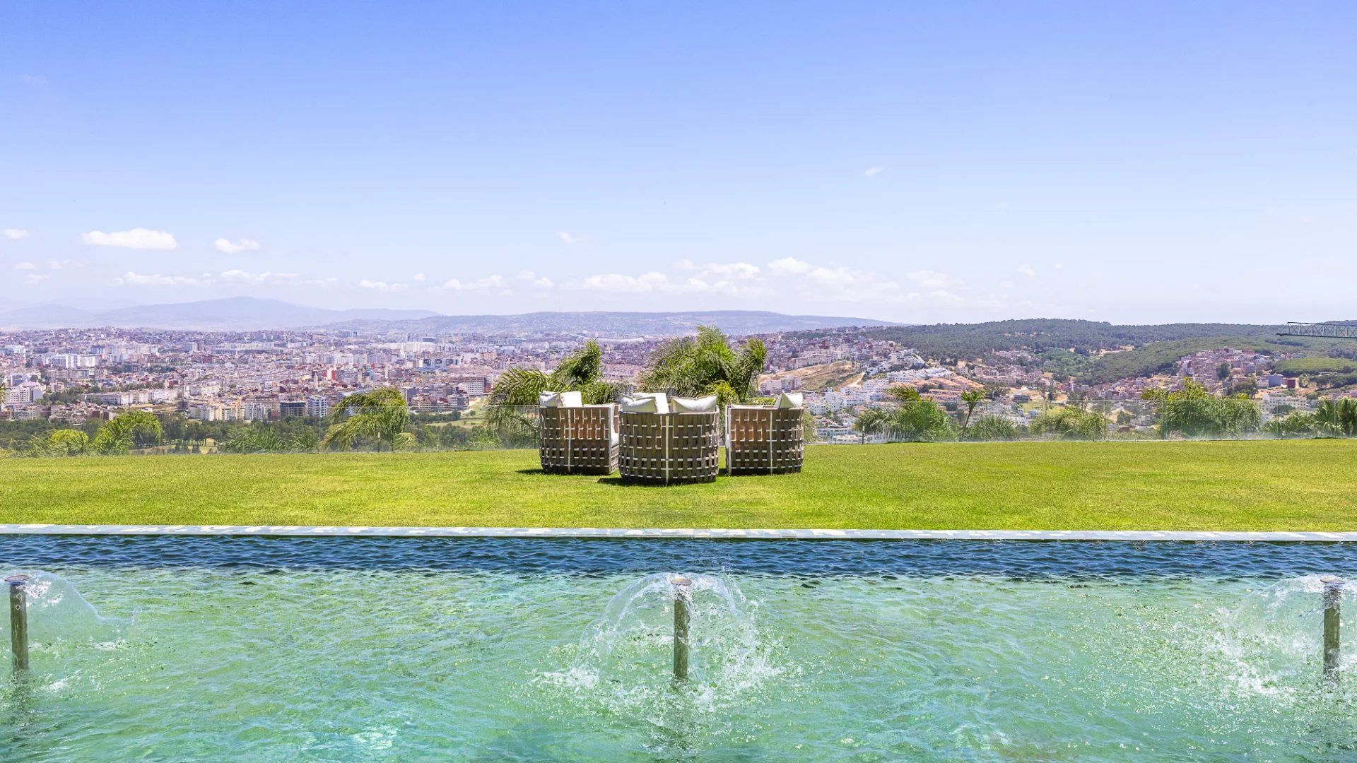 Acheter Villa 20&nbsp;pièces 1800&nbsp;m² Tanger