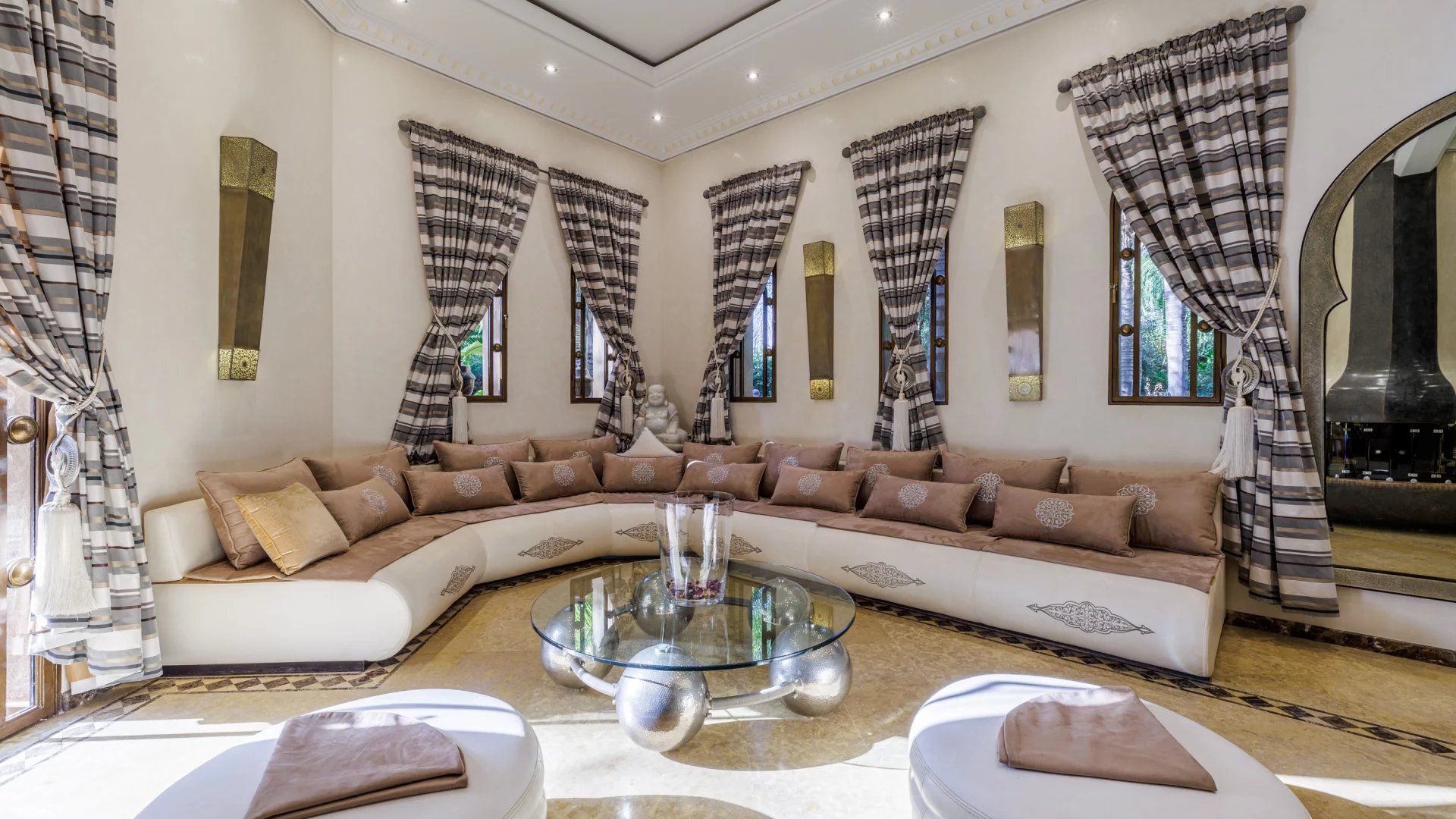 Acheter Villa 15&nbsp;pièces 1300&nbsp;m² Marrakech