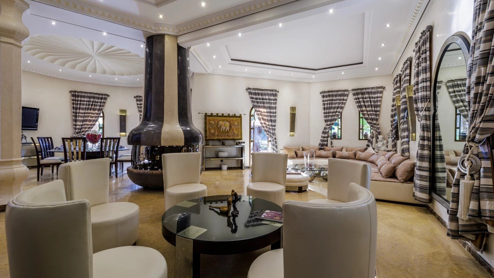 Acheter Villa 15&nbsp;pièces 1300&nbsp;m² Marrakech