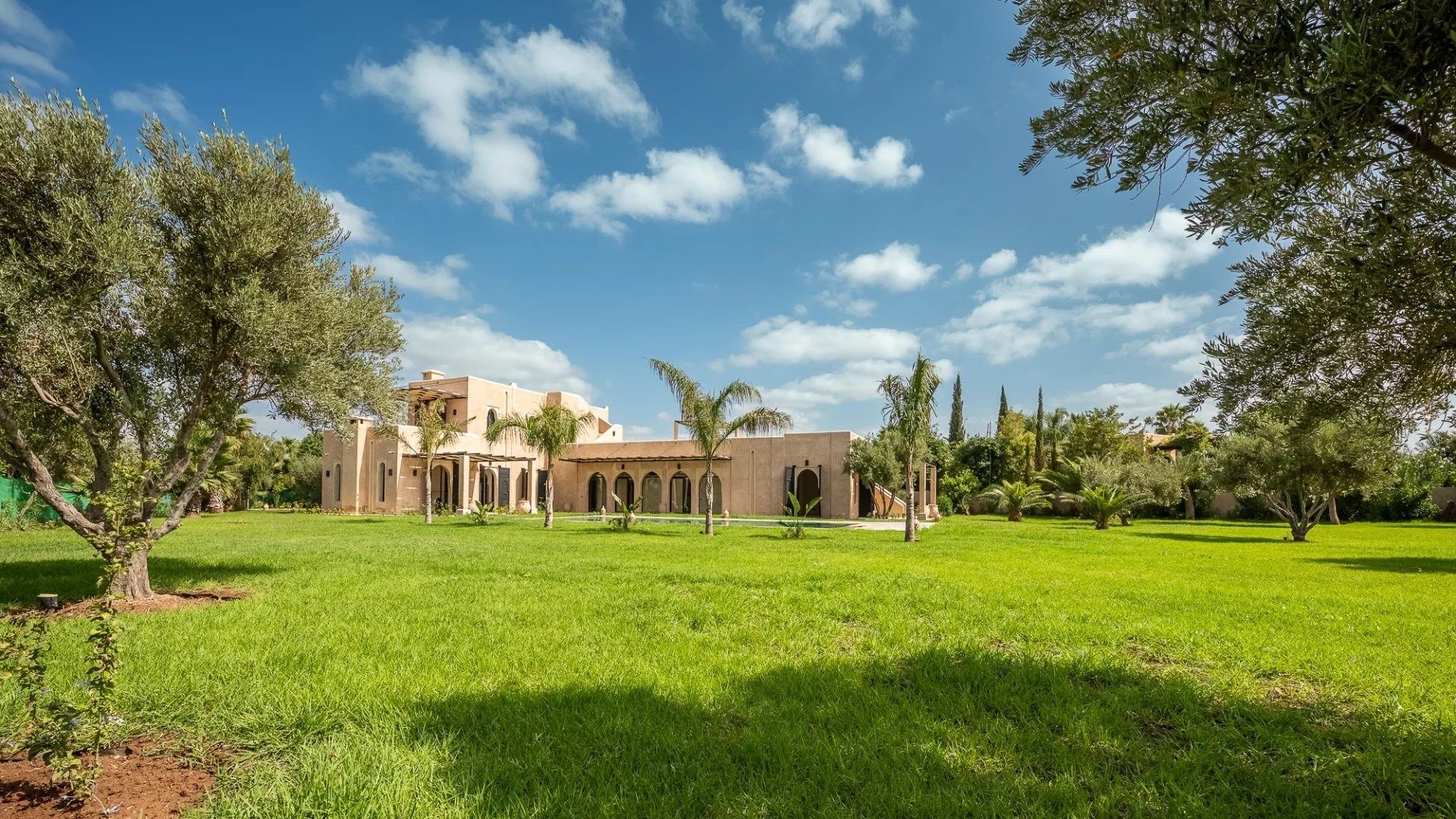 Buy Villa 7&nbsp;rooms 360&nbsp;m² Marrakech