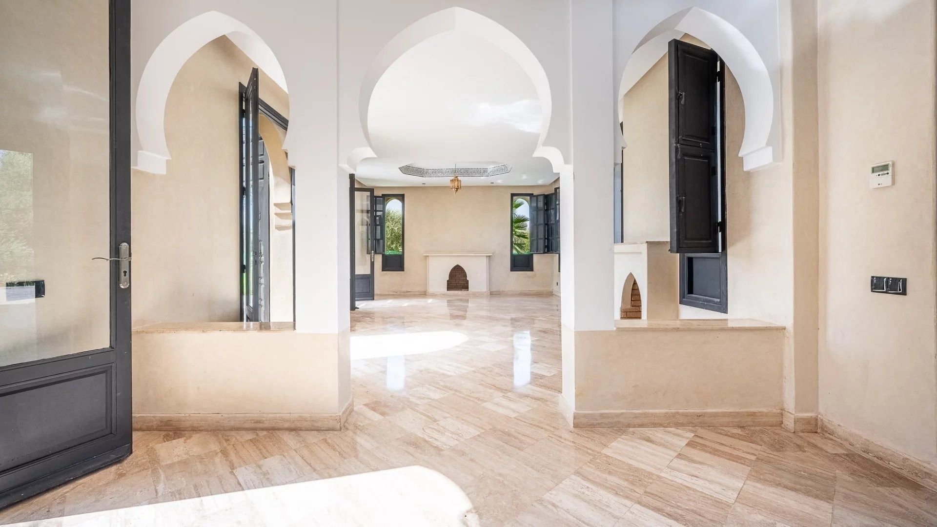 Buy Villa 7&nbsp;rooms 360&nbsp;m² Marrakech