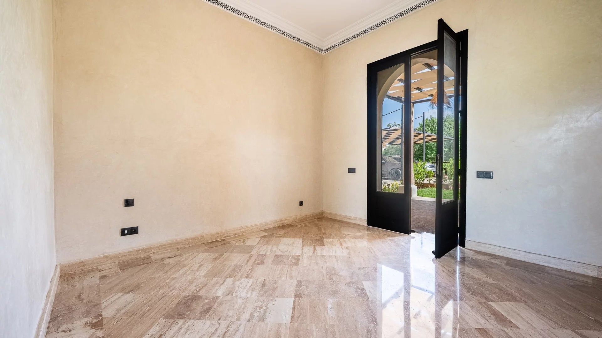 Buy Villa 7&nbsp;rooms 360&nbsp;m² Marrakech