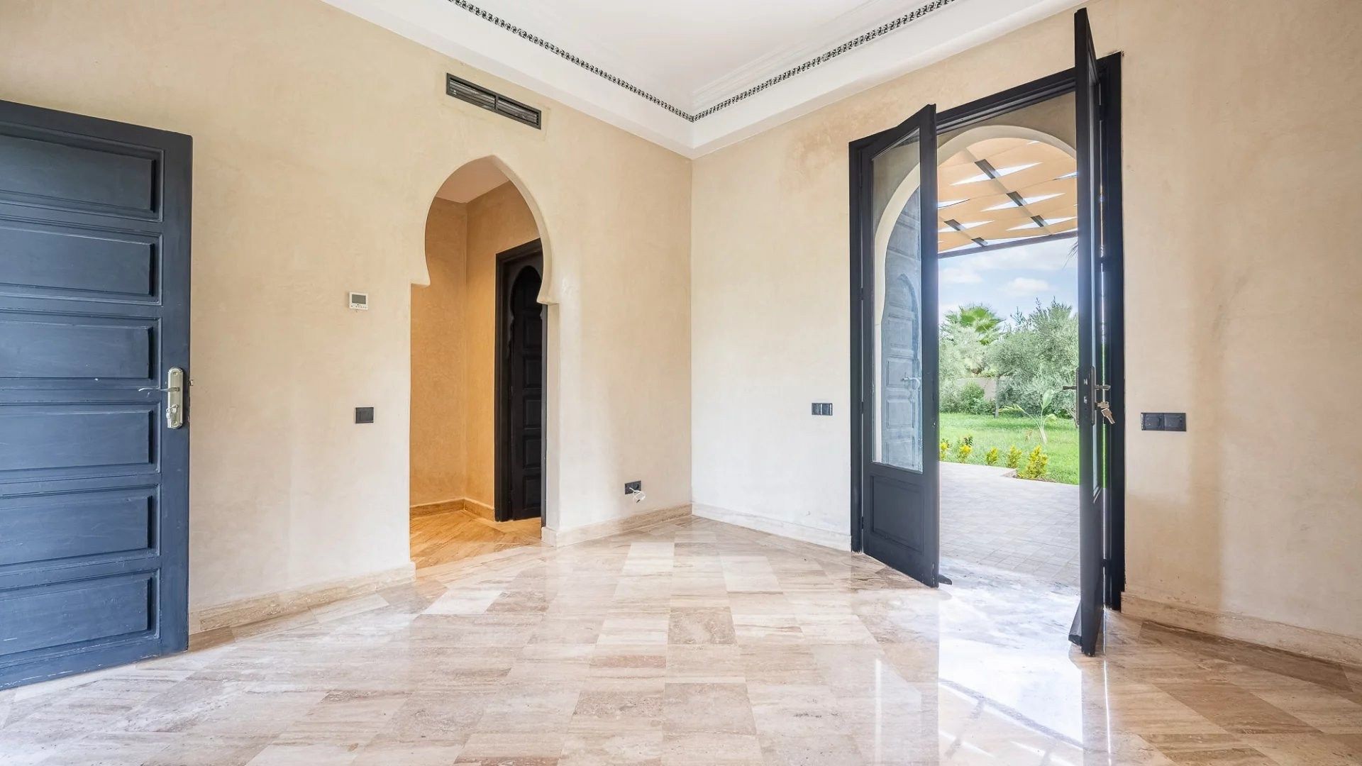 Buy Villa 7&nbsp;rooms 360&nbsp;m² Marrakech