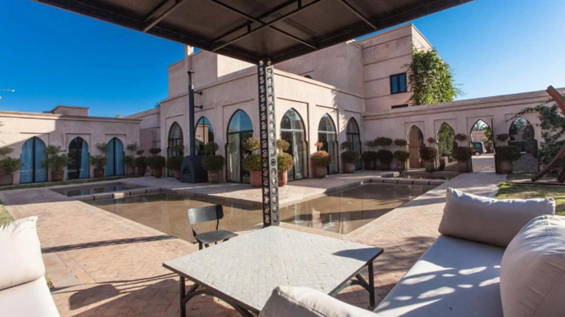 Buy Villa 11 rooms 1150 m² Marrakech