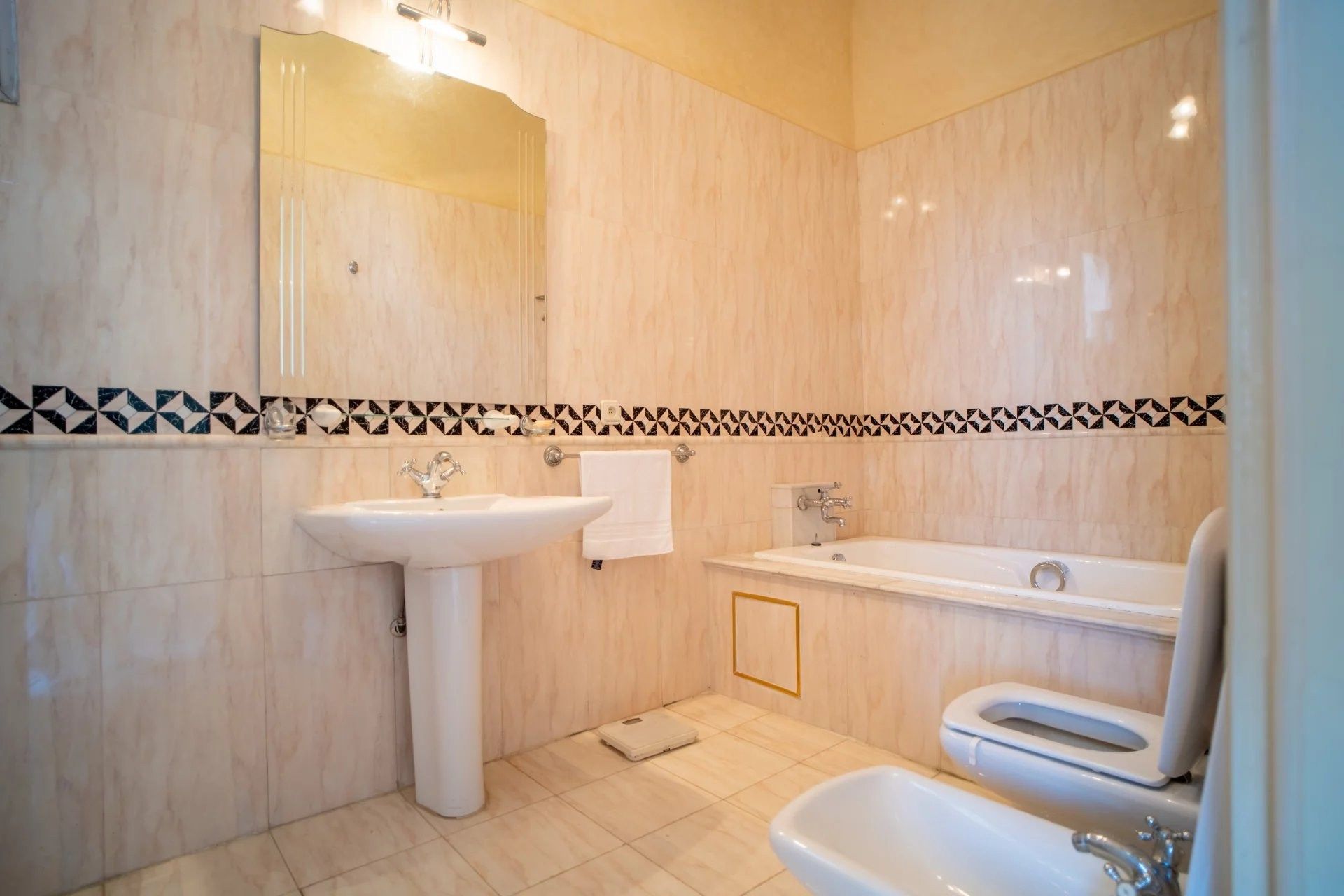 Acheter Villa 10 pièces 500 m² Tanger