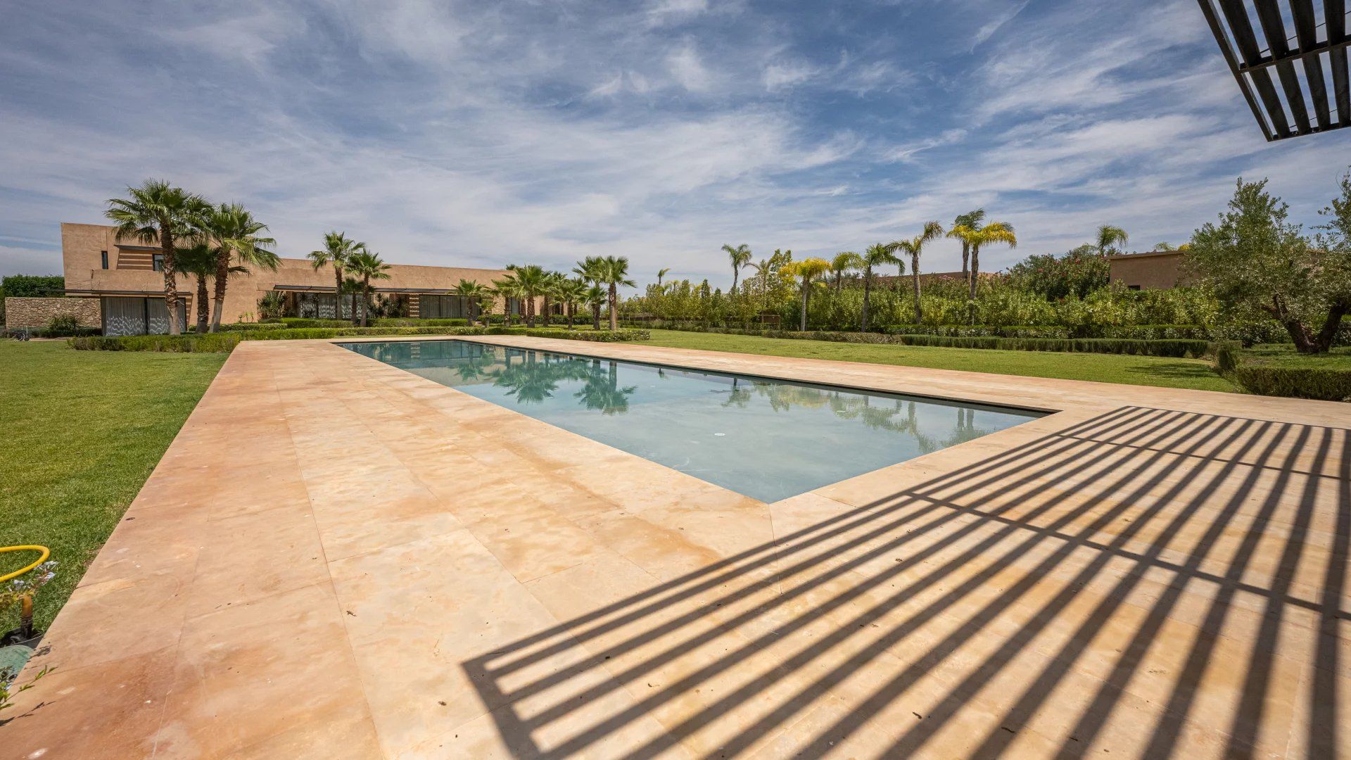 Buy Villa 10&nbsp;rooms 2000&nbsp;m² Marrakech