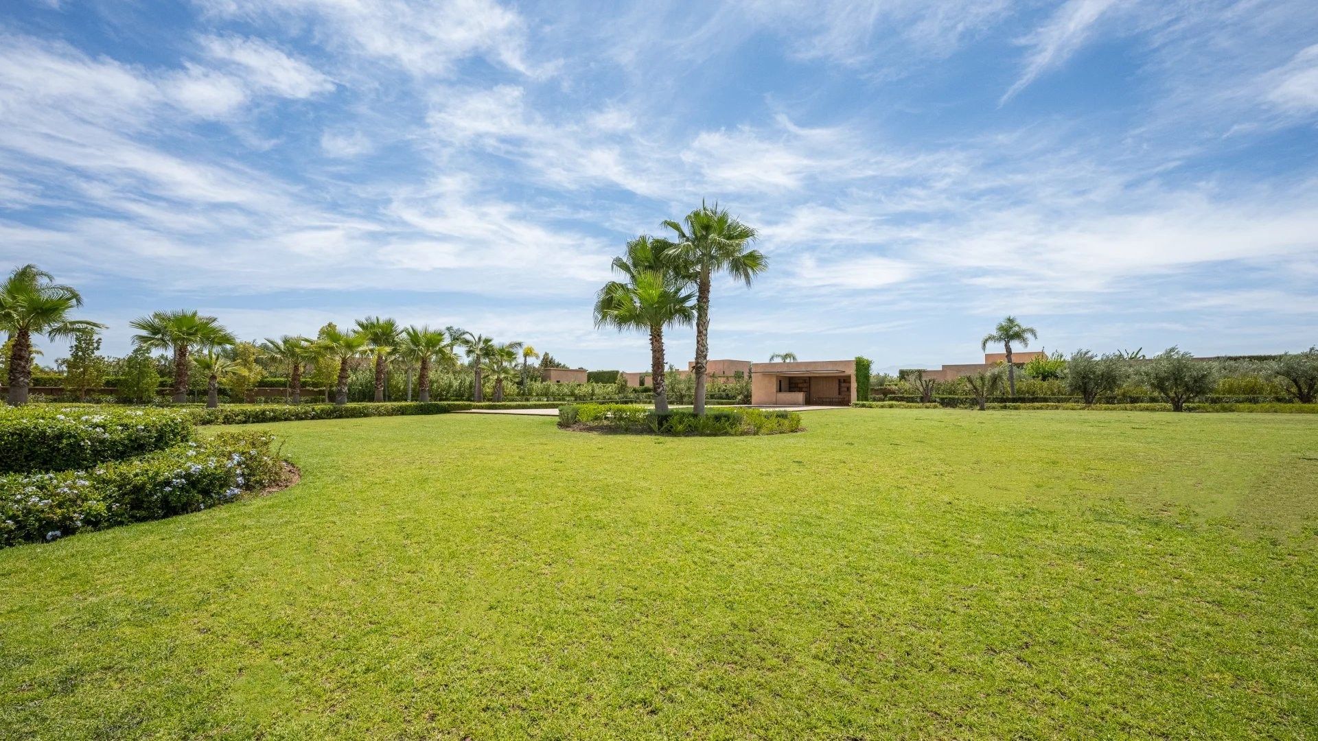 Buy Villa 10&nbsp;rooms 2000&nbsp;m² Marrakech