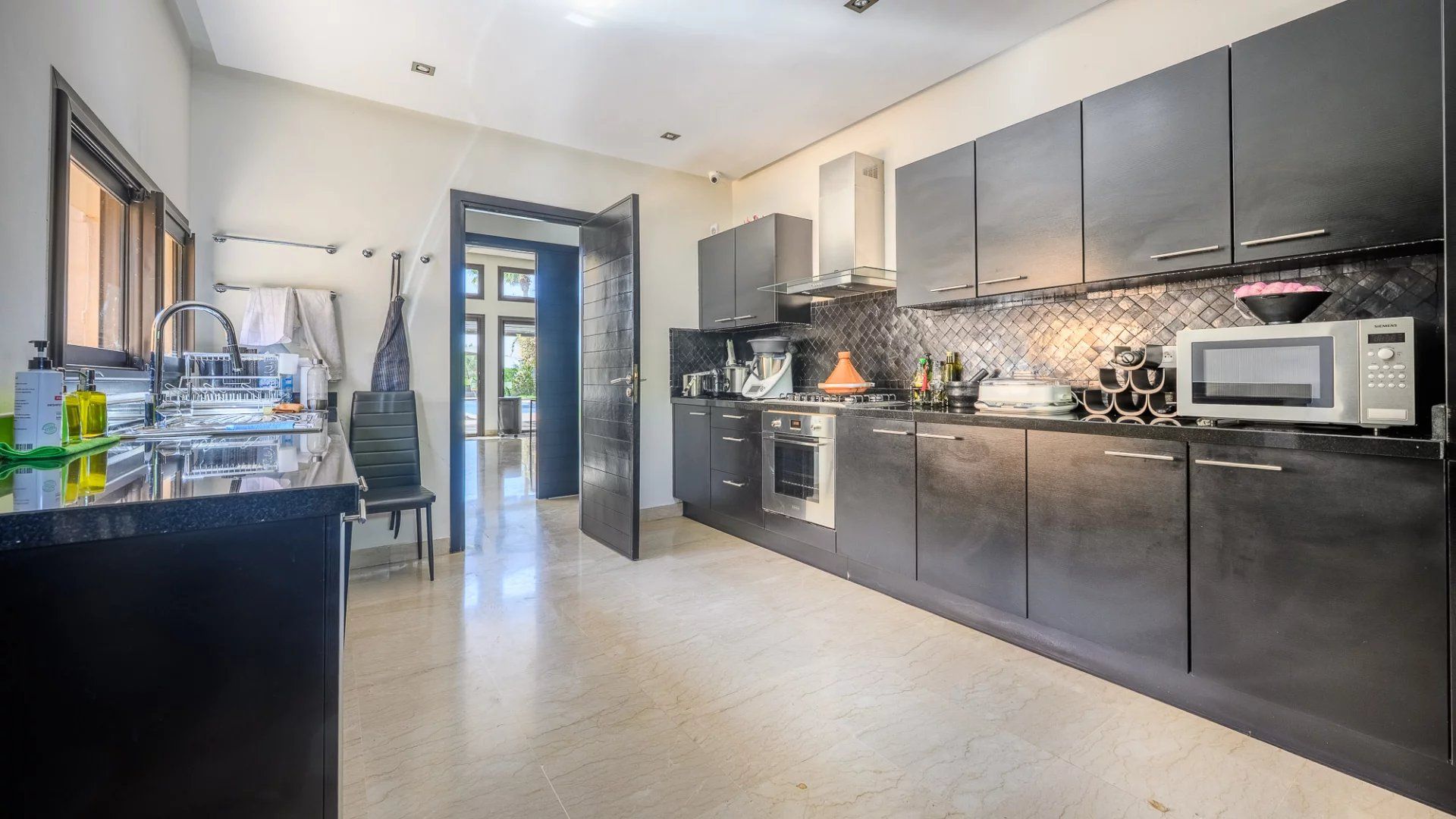 Buy Villa 7 rooms 400 m² Marrakech