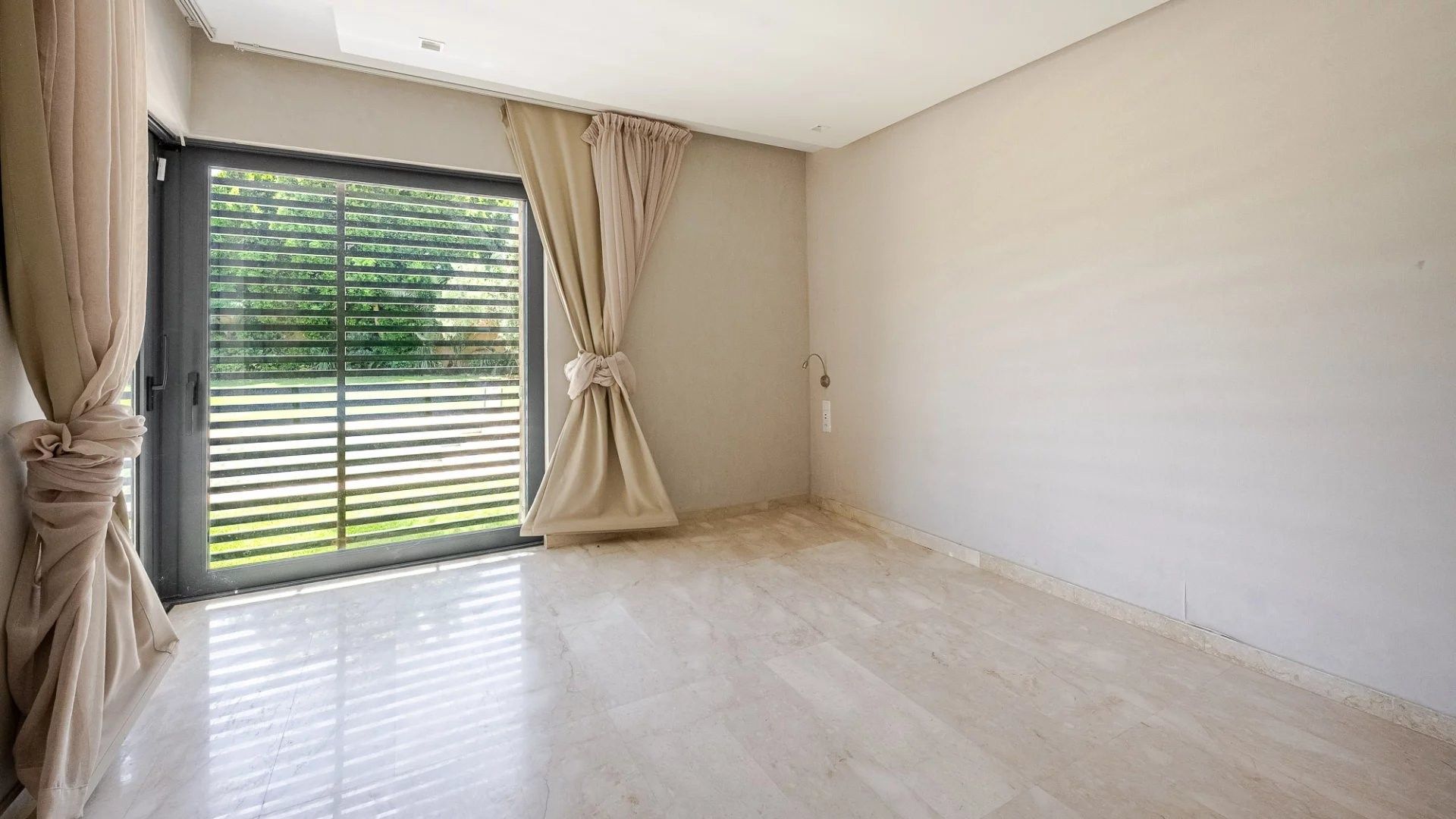 Buy Villa 6&nbsp;rooms 420&nbsp;m² Marrakech