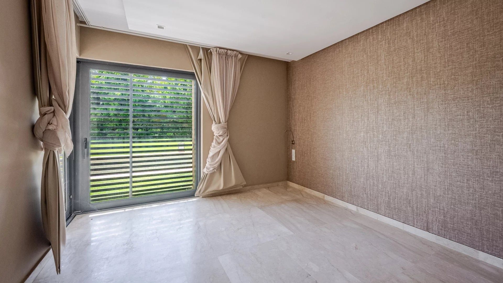 Buy Villa 6&nbsp;rooms 420&nbsp;m² Marrakech