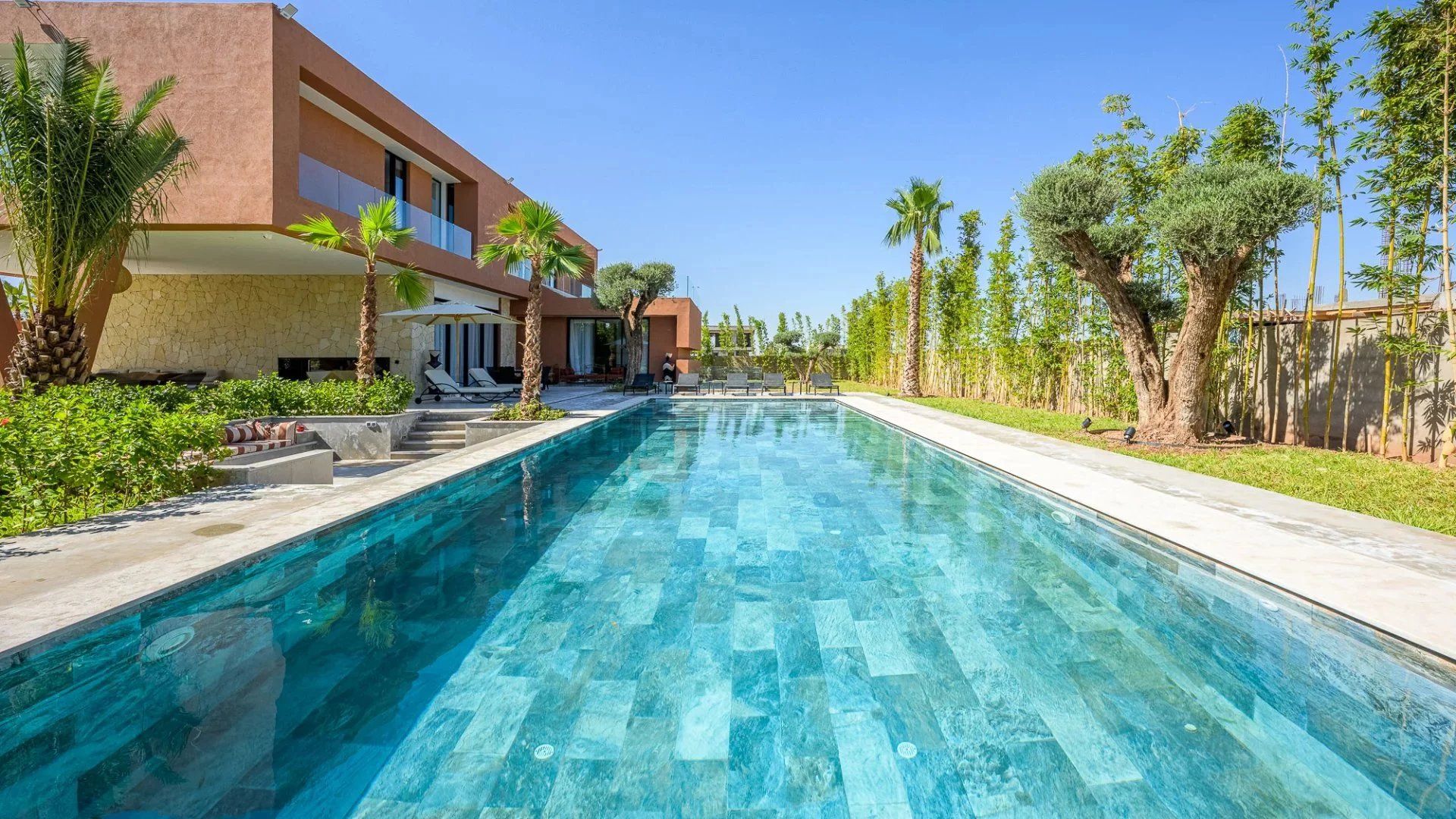 Louer Villa 12&nbsp;pièces 1250&nbsp;m² Marrakech
