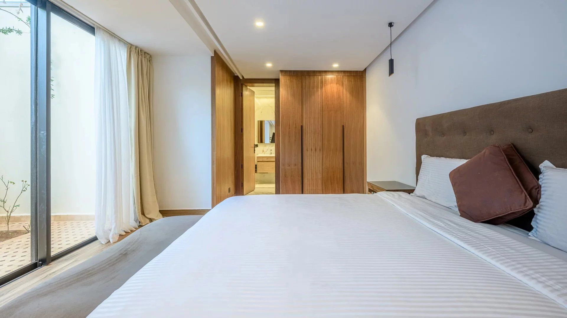 Louer Villa 12 pièces 1250 m² Marrakech