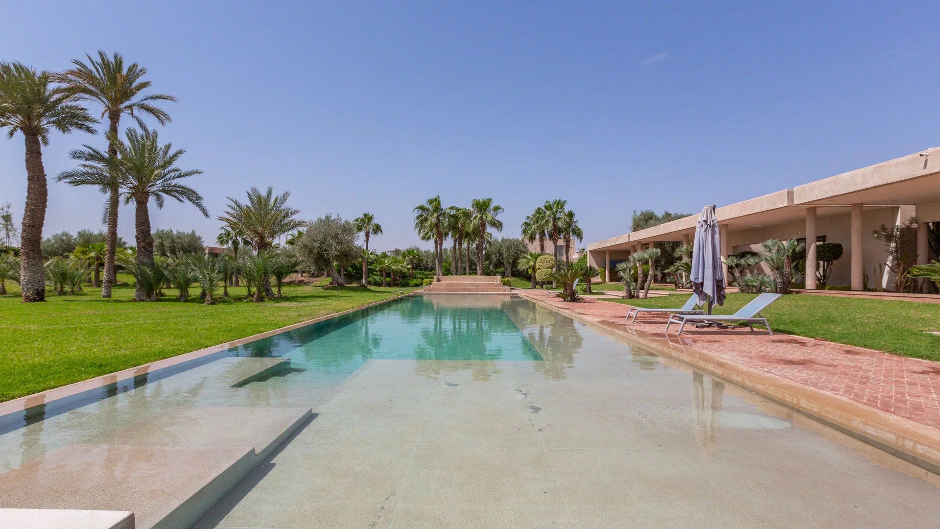 Buy Villa 11&nbsp;rooms 1600&nbsp;m² Marrakech