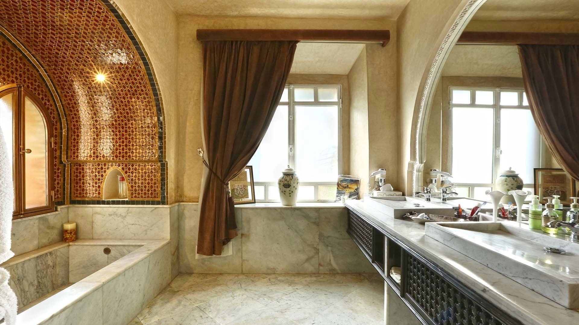 Buy Villa 24&nbsp;rooms 1490&nbsp;m² Marrakech