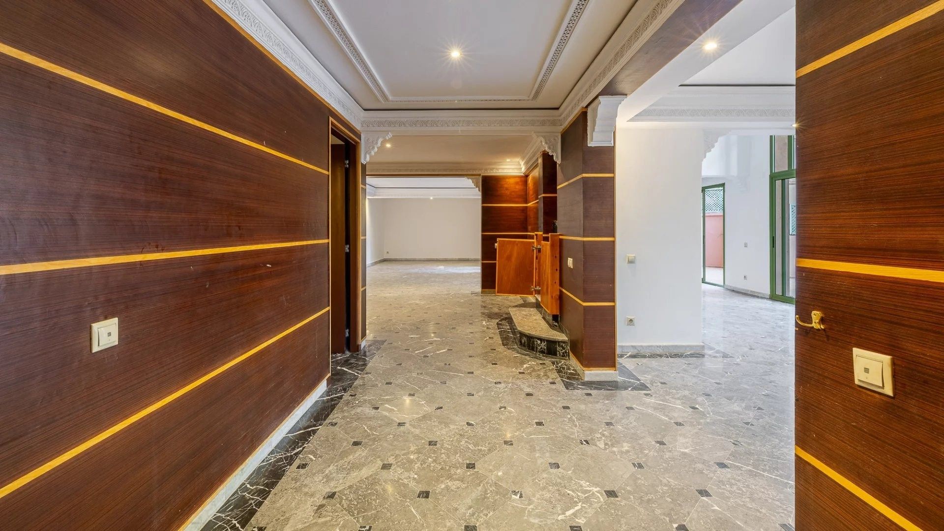 Louer Appartement 6 pièces 250 m² Marrakech