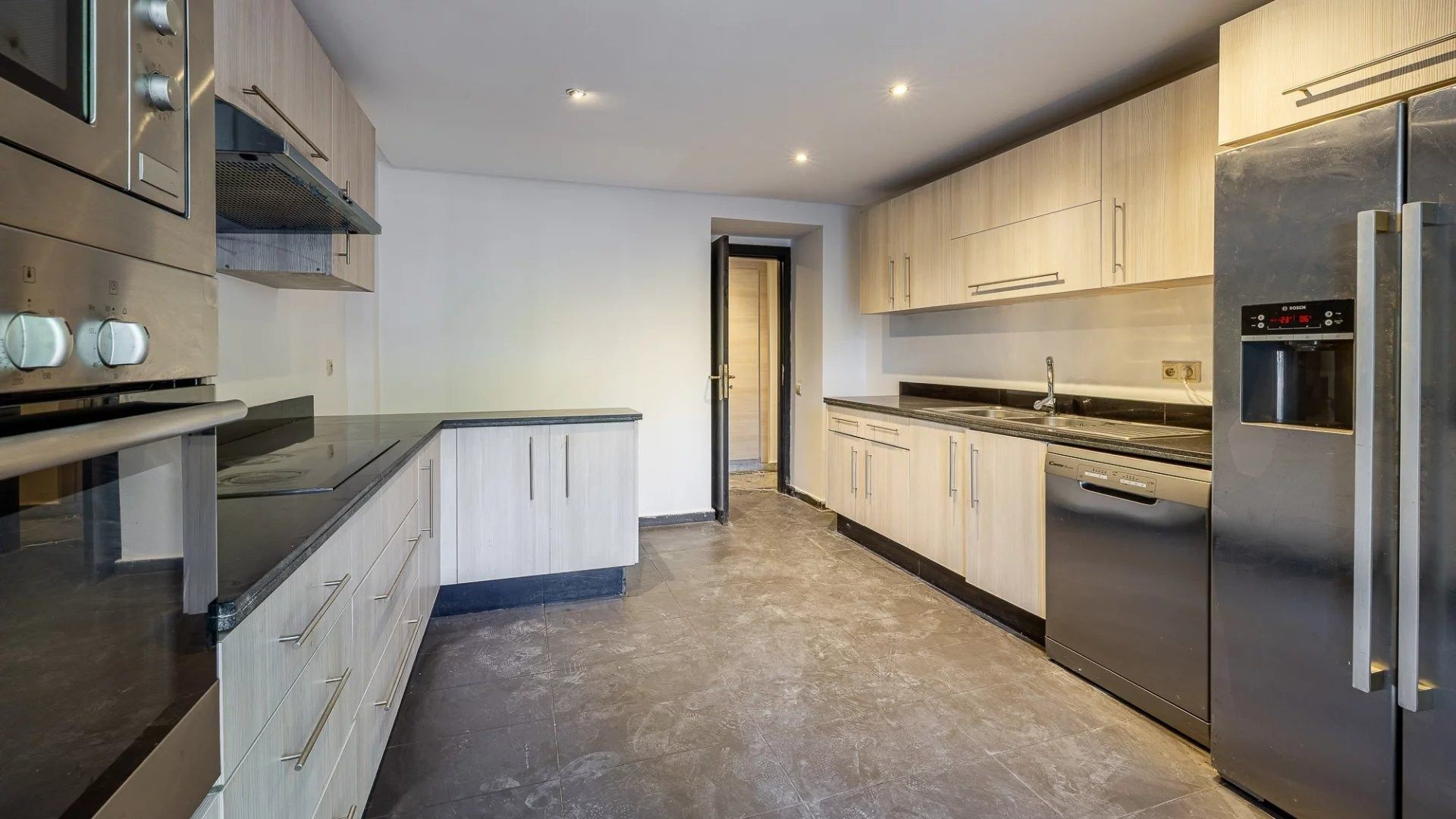 Louer Appartement 6 pièces 250 m² Marrakech