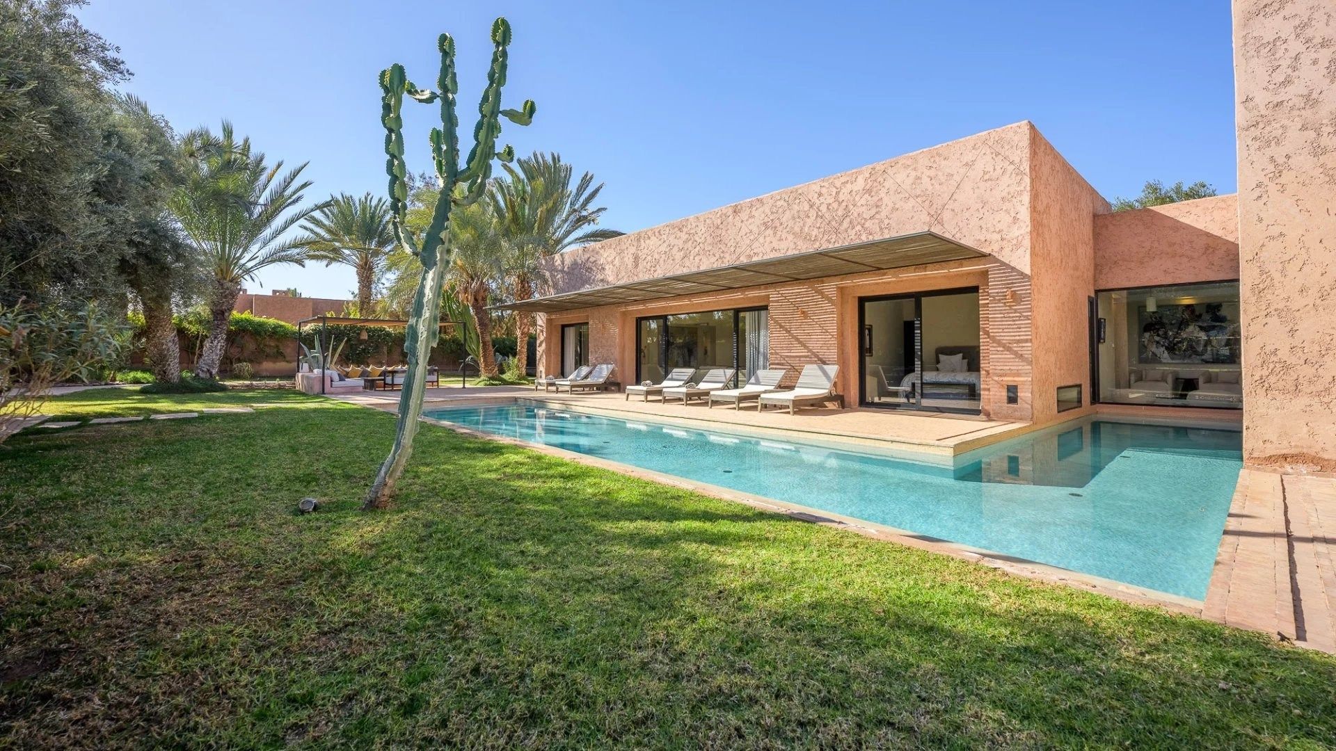 Louer Villa 8&nbsp;pièces 461&nbsp;m² Marrakech
