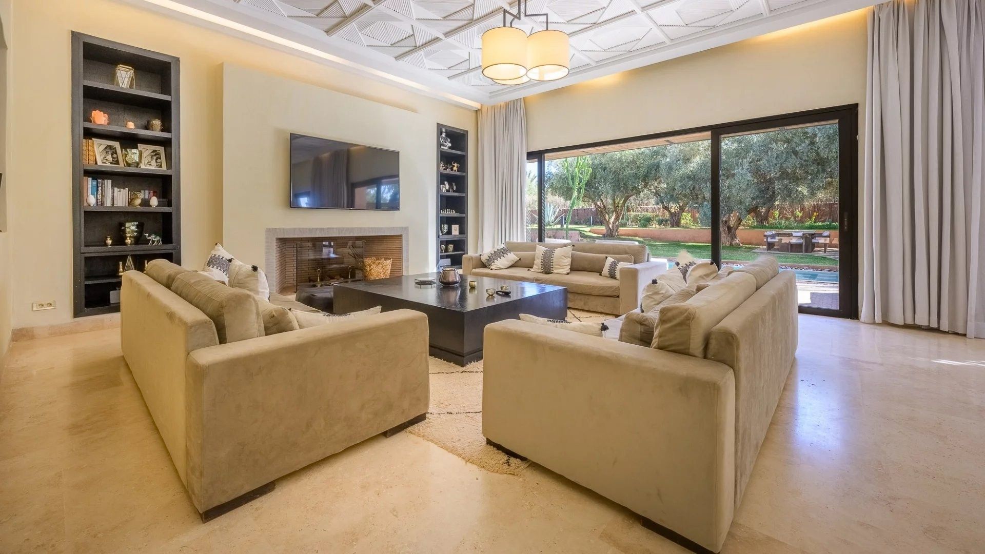 Louer Villa 8&nbsp;pièces 461&nbsp;m² Marrakech
