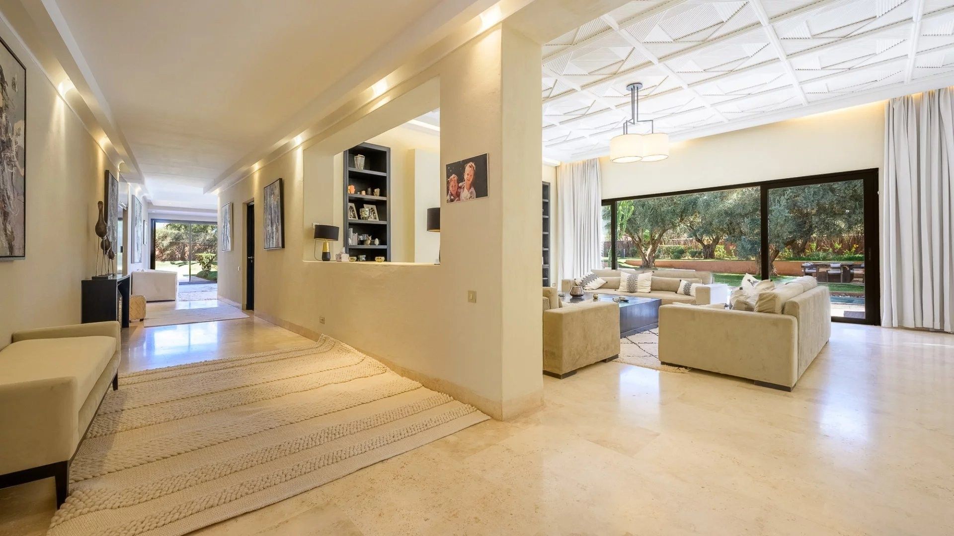 Louer Villa 8&nbsp;pièces 461&nbsp;m² Marrakech
