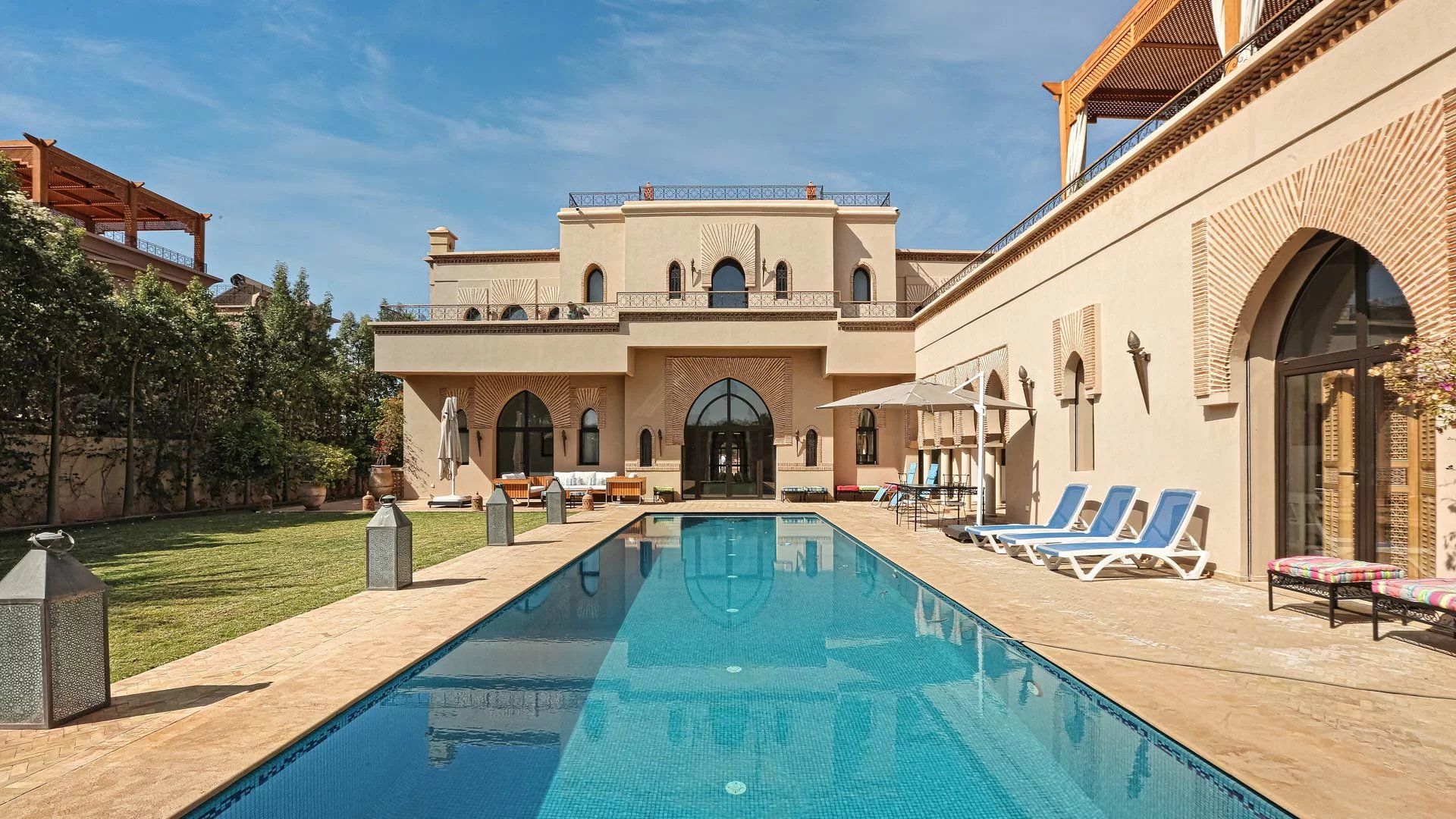 Louer Villa 10 pièces 900 m² Marrakech