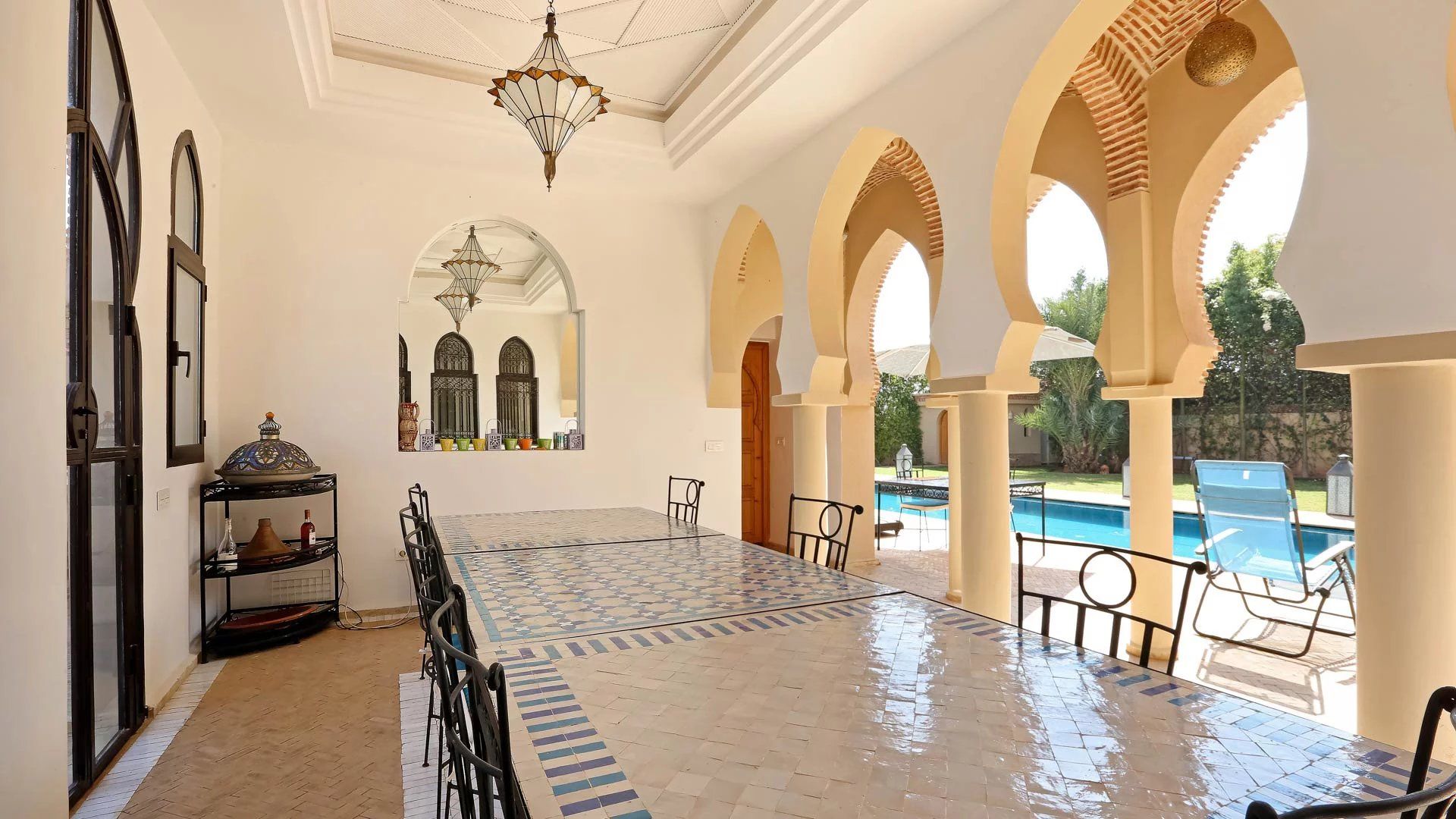 Louer Villa 10 pièces 900 m² Marrakech