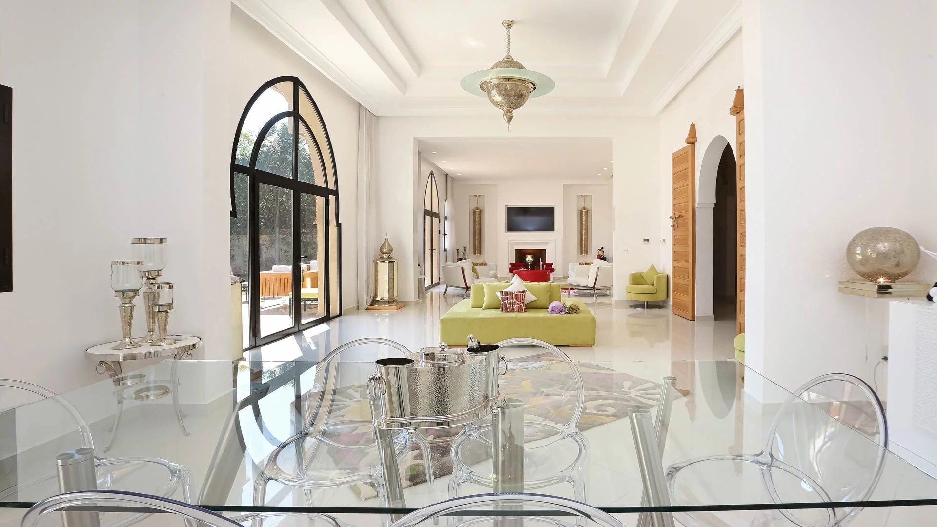 Louer Villa 10 pièces 900 m² Marrakech