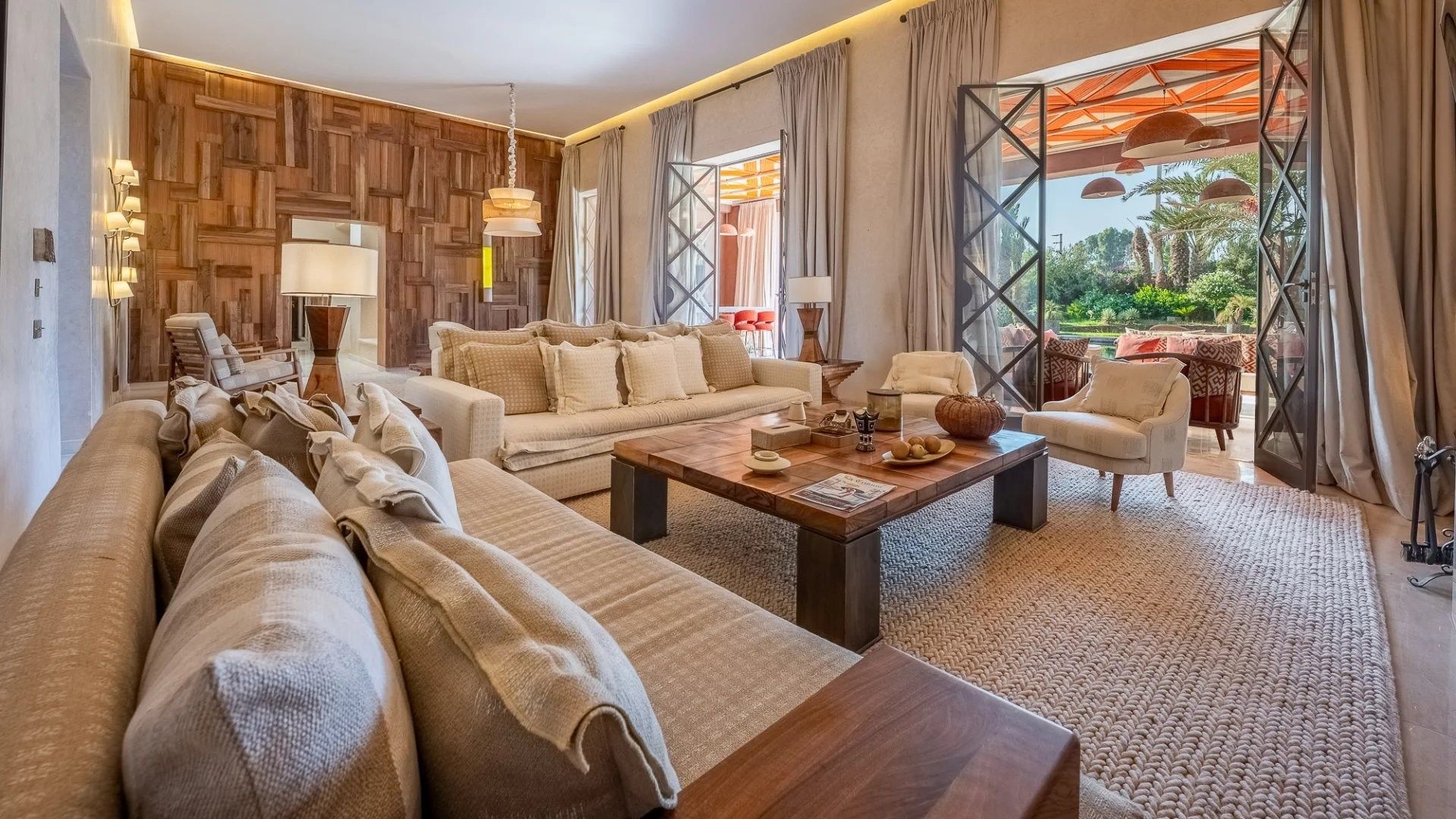 Buy Villa 22 rooms 1900 m² Marrakech