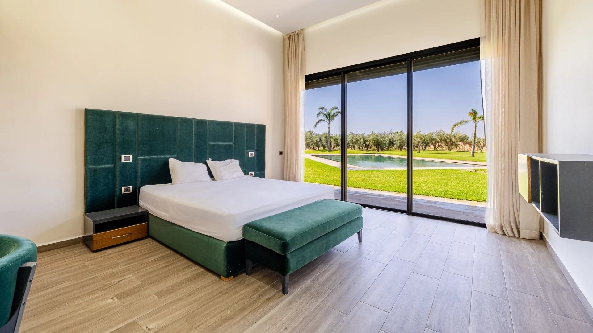 Buy Villa 9 rooms 460 m² Tameslouhte