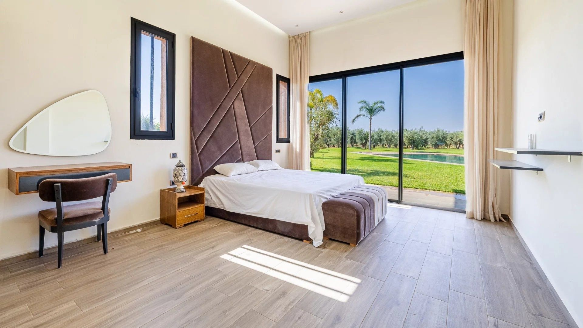 Buy Villa 9 rooms 460 m² Tameslouhte