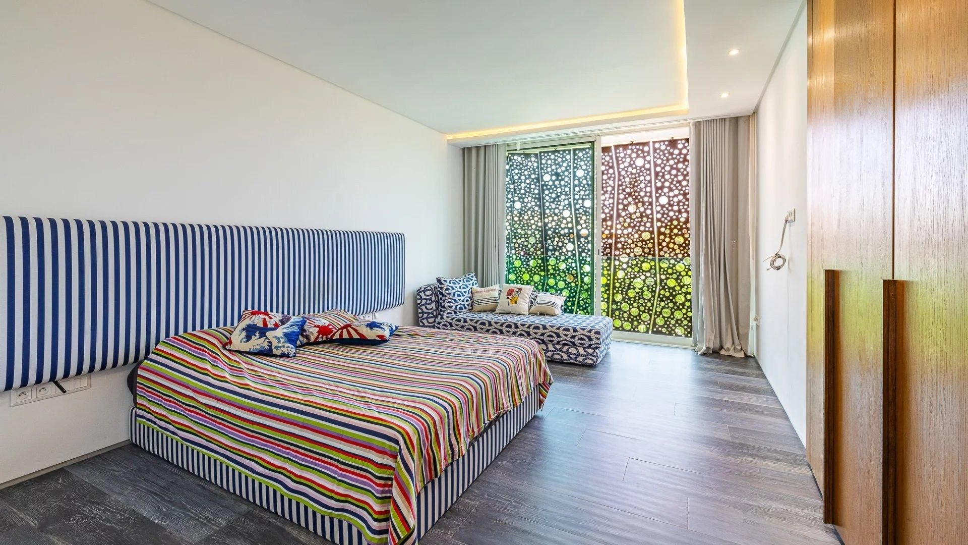 Buy Villa 6 rooms 880 m² Rabat