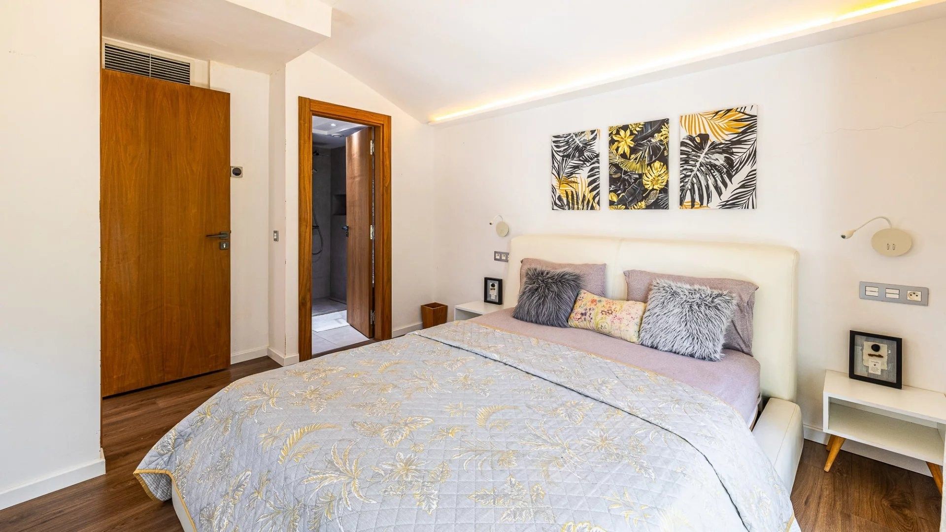 Buy Villa 12 rooms 1100 m² Rabat