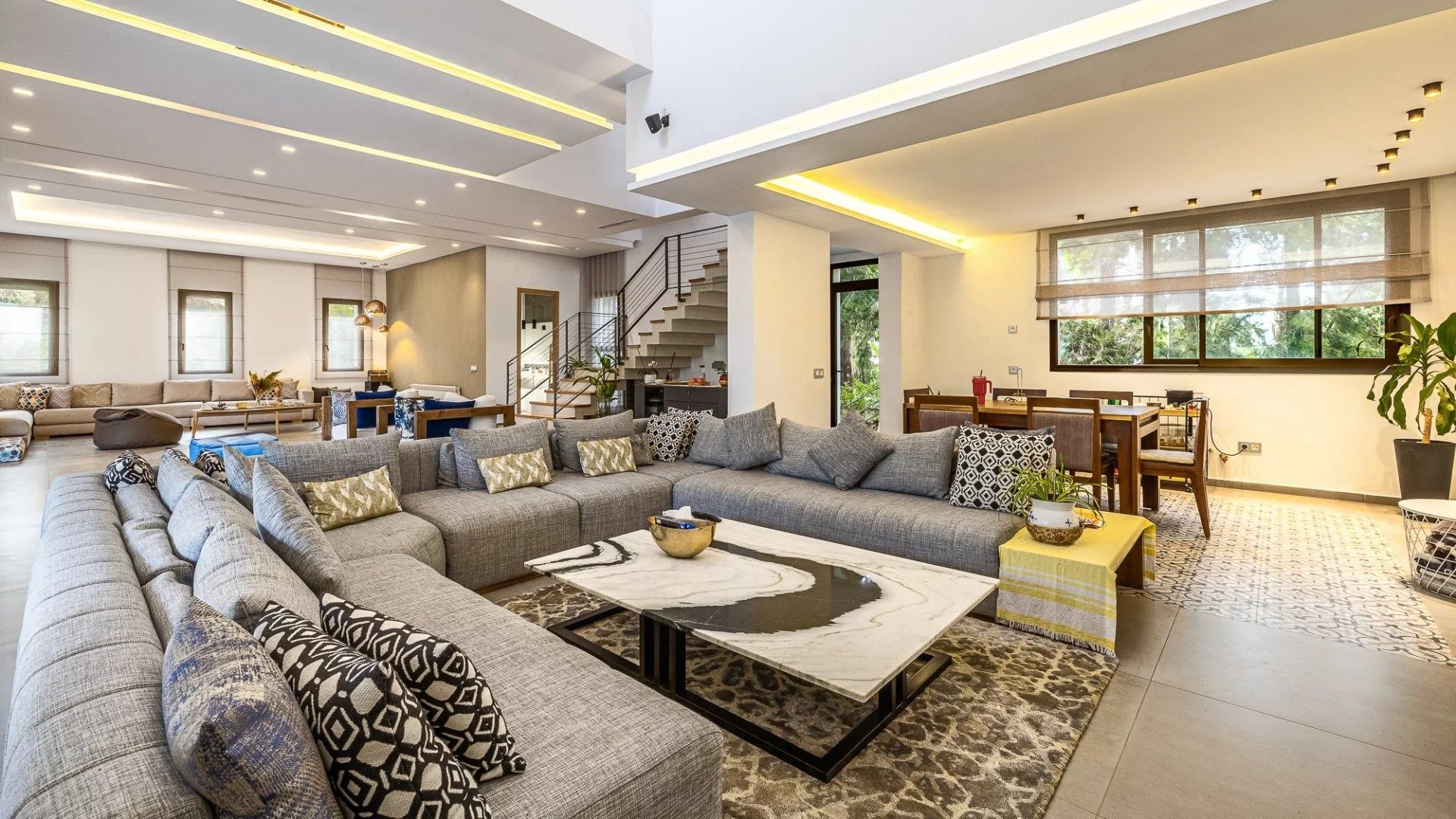 Acheter Villa 12&nbsp;pièces 1100&nbsp;m² Rabat