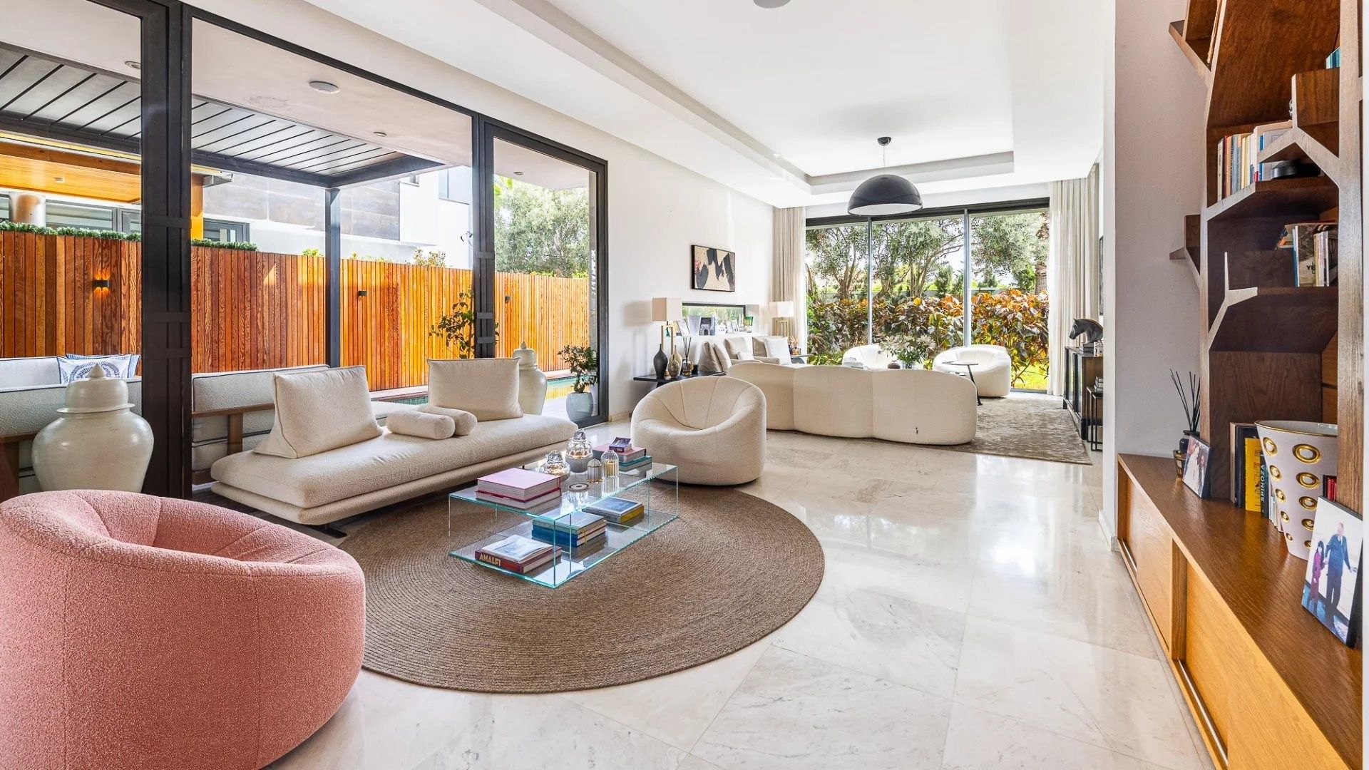 Buy Villa 8 rooms 374 m² Casablanca