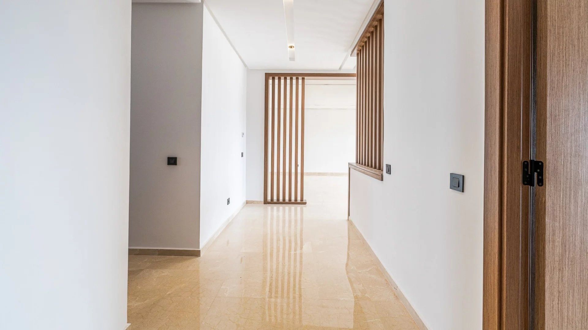 Louer Appartement 5 pièces 214 m² Casablanca