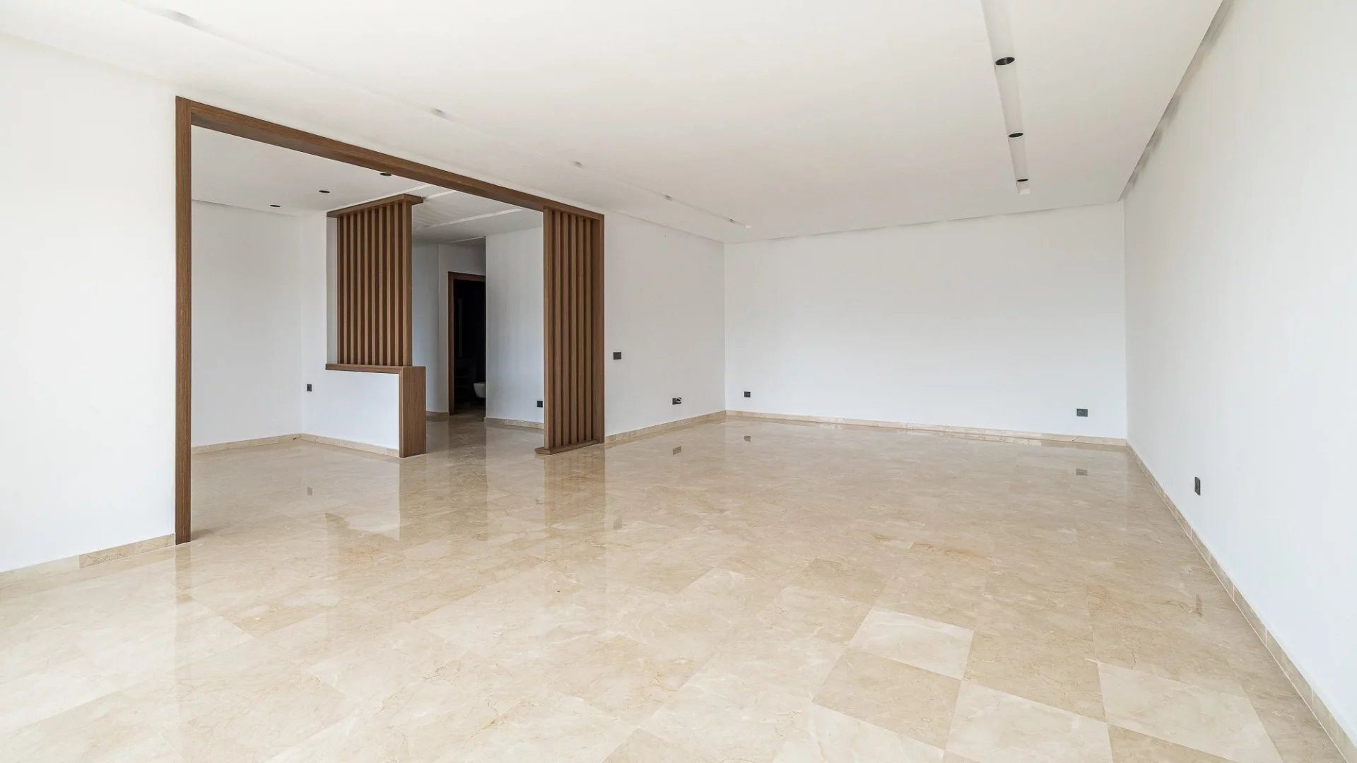 Louer Appartement 5 pièces 214 m² Casablanca